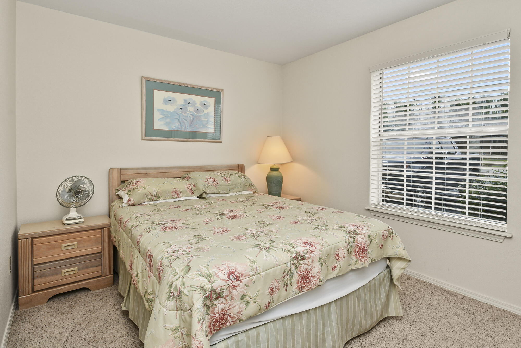 700 Fall Creek Drive Apt 4 Property Photo 20