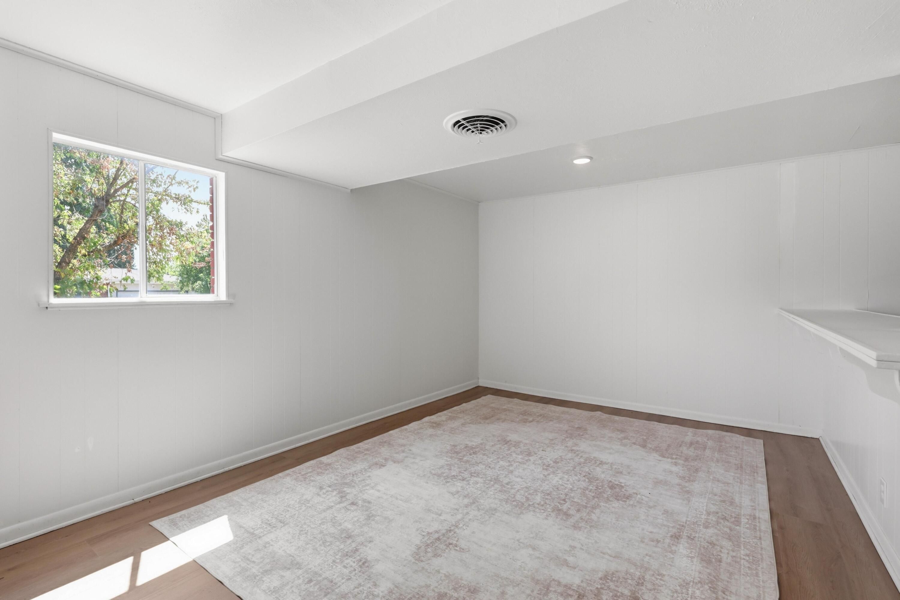 2530 New Hampshire Avenue Property Photo 38