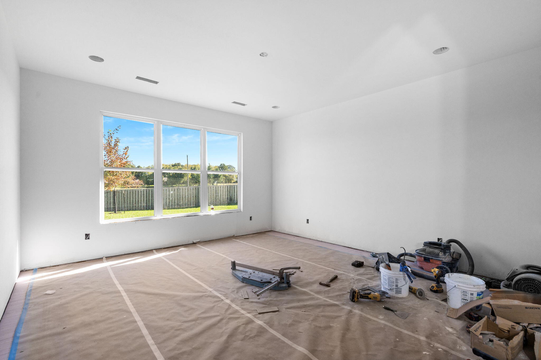 5282 East Golden Bell Lane Property Photo 11