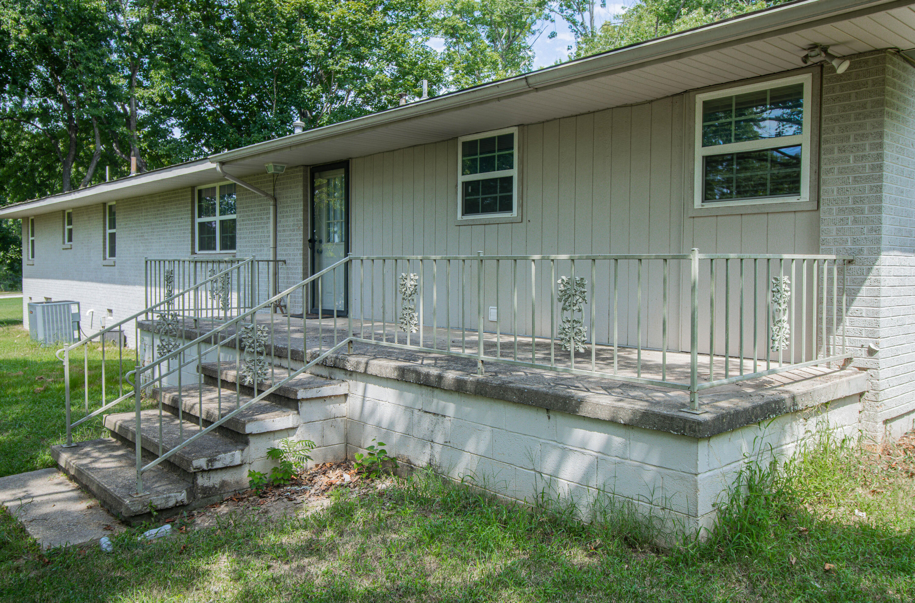 2541 Bunker Road West Property Photo 6