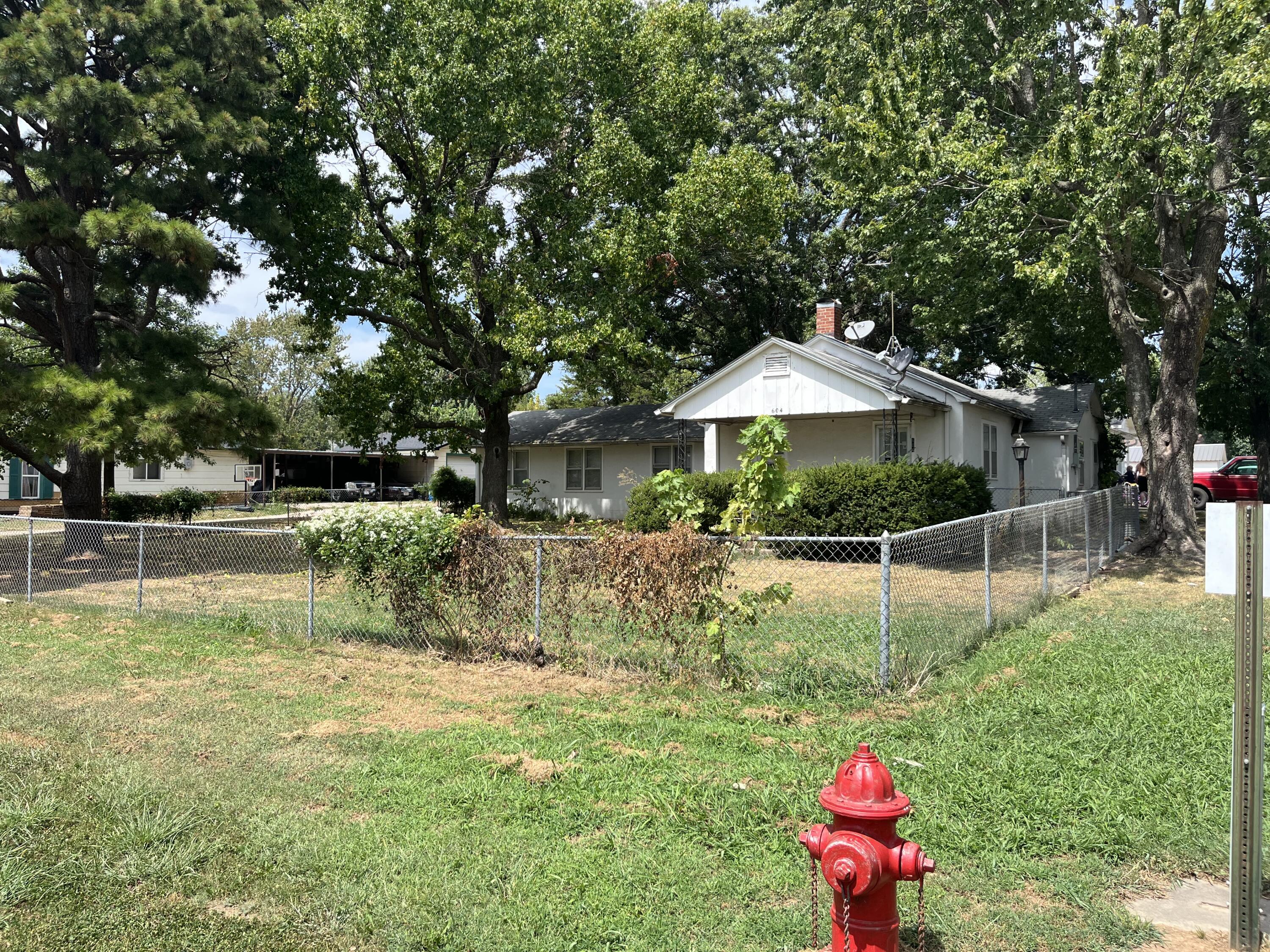 604 Washington Street Property Photo 11