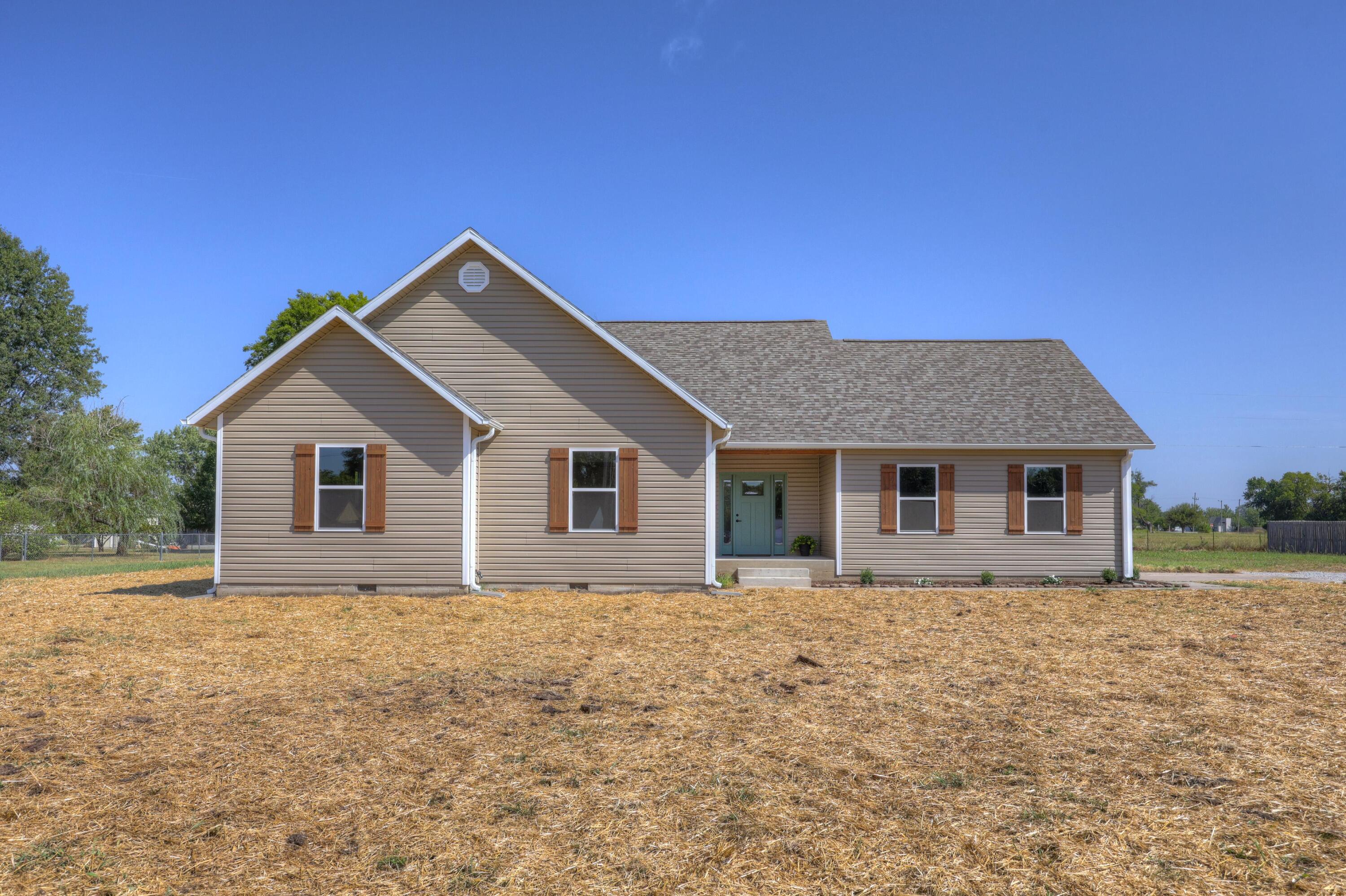 21419 Jester Lane Property Photo 1