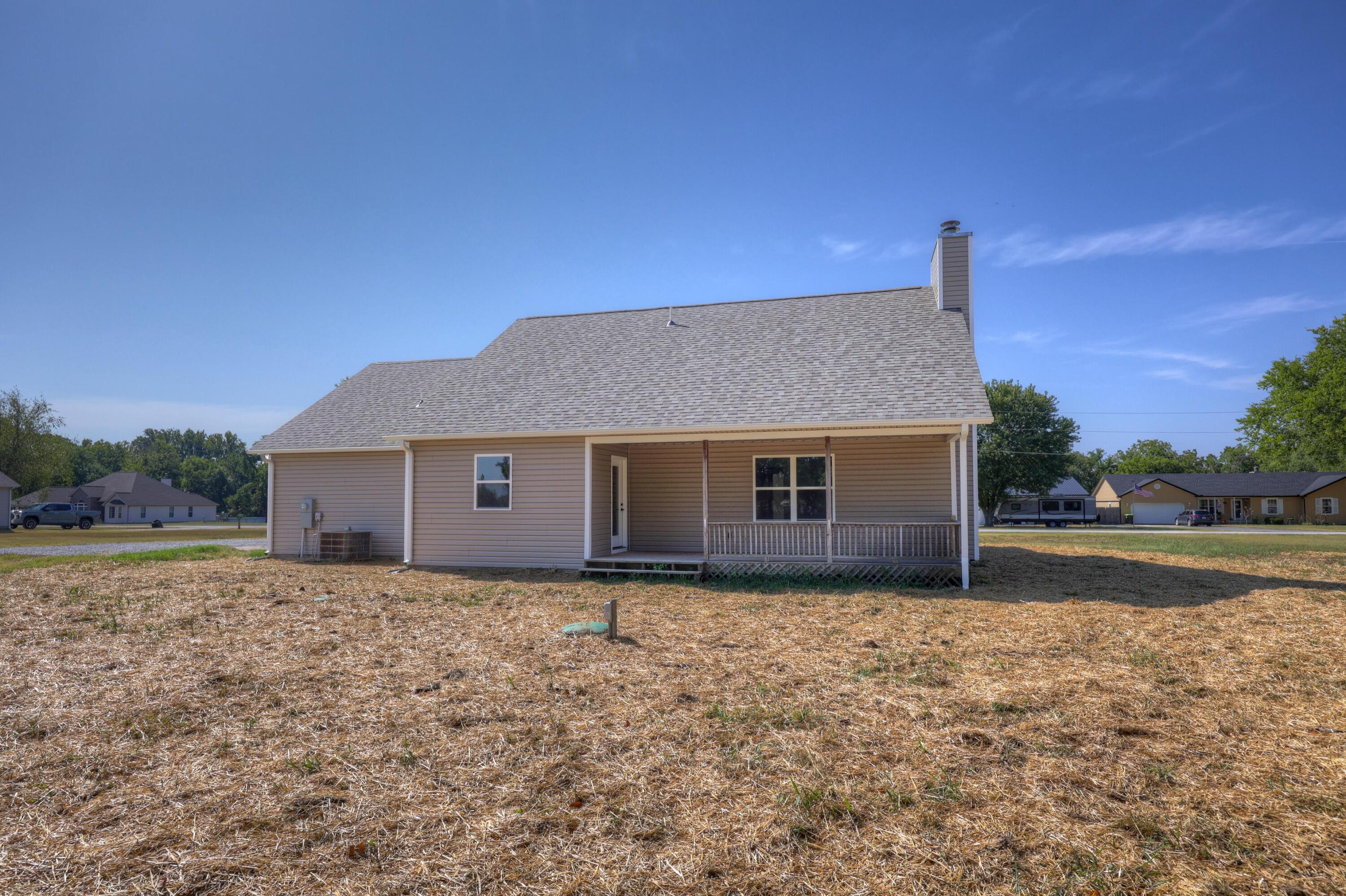21419 Jester Lane Property Photo 4