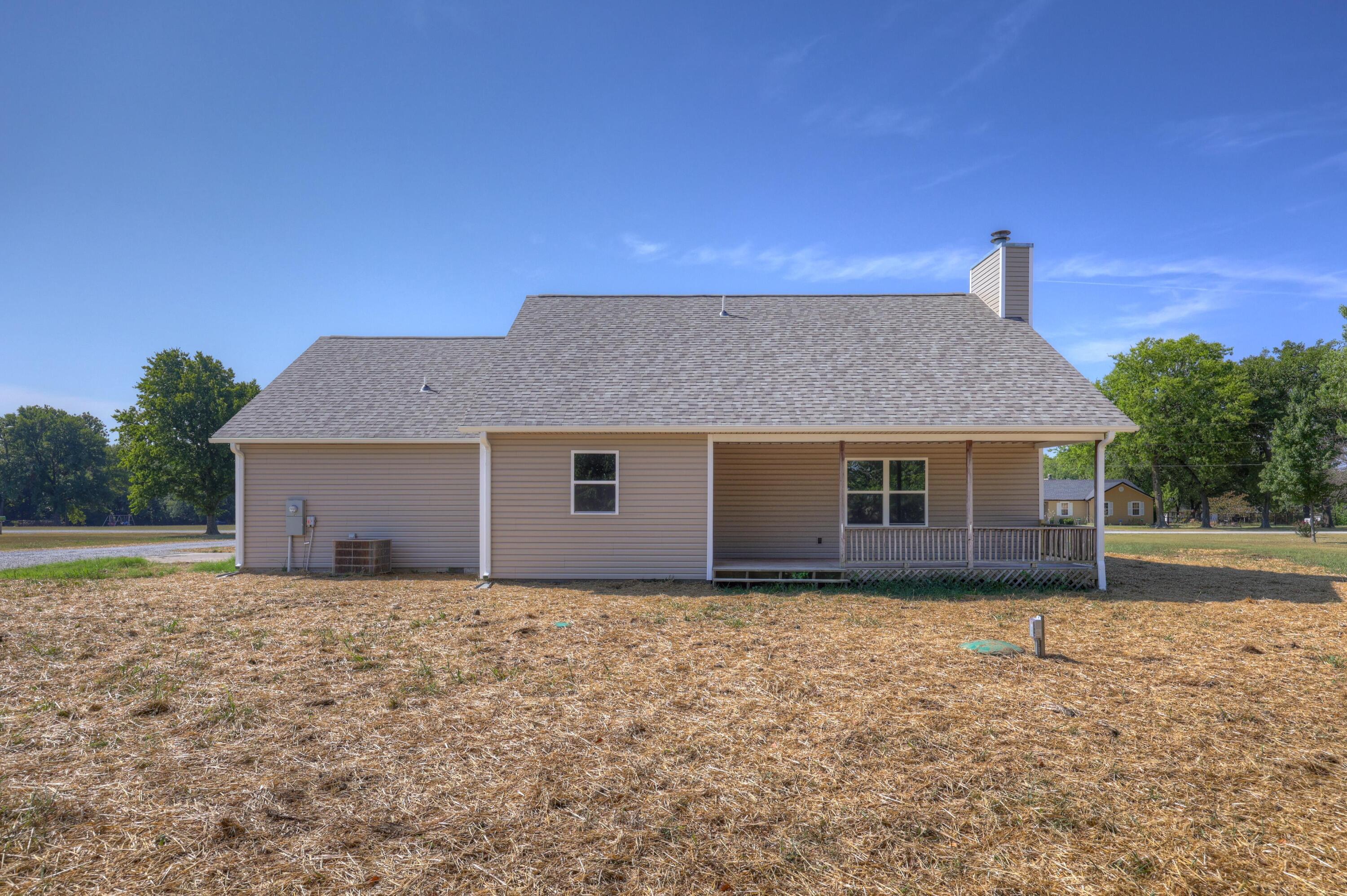 21419 Jester Lane Property Photo 5