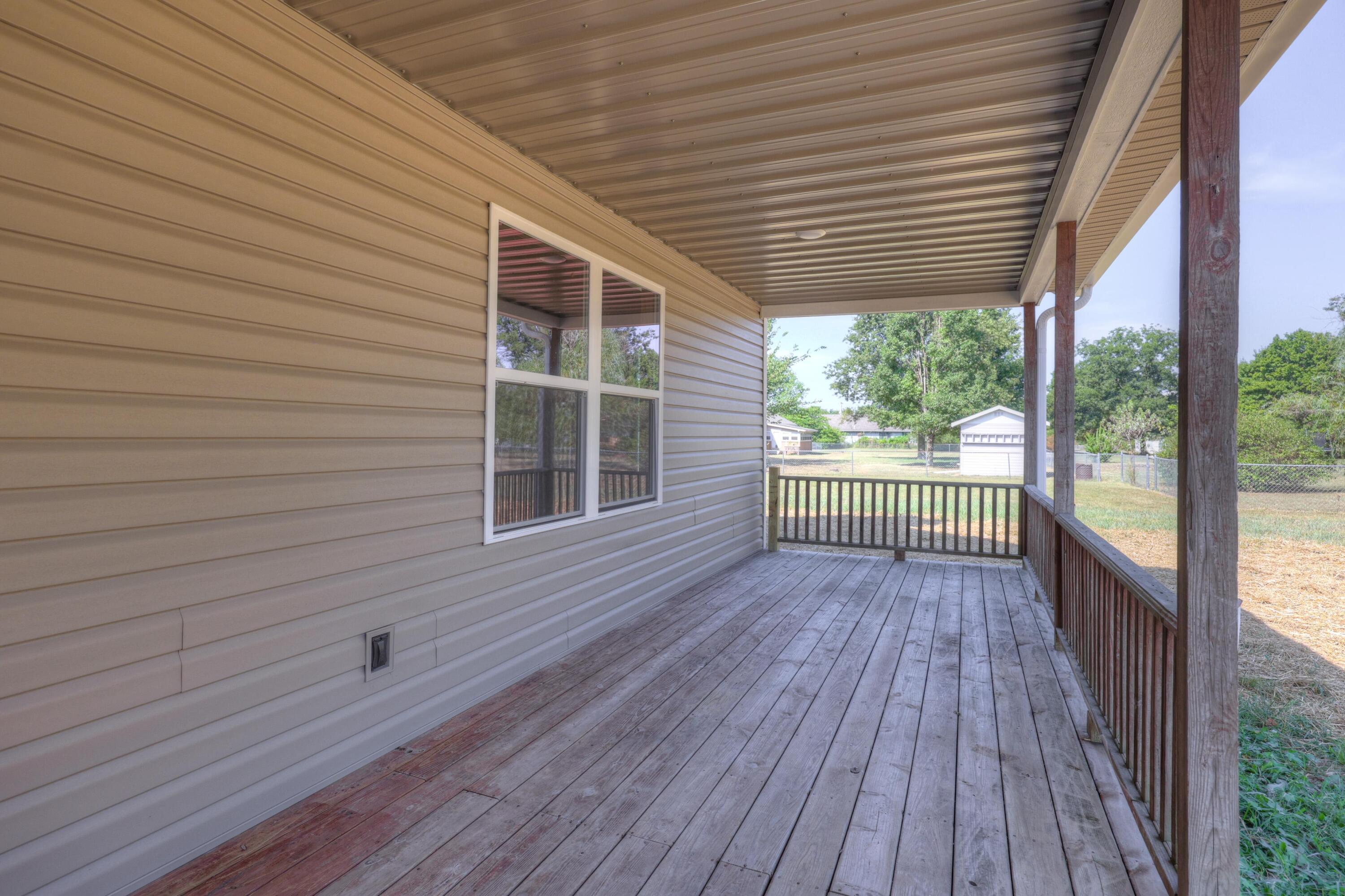 21419 Jester Lane Property Photo 6