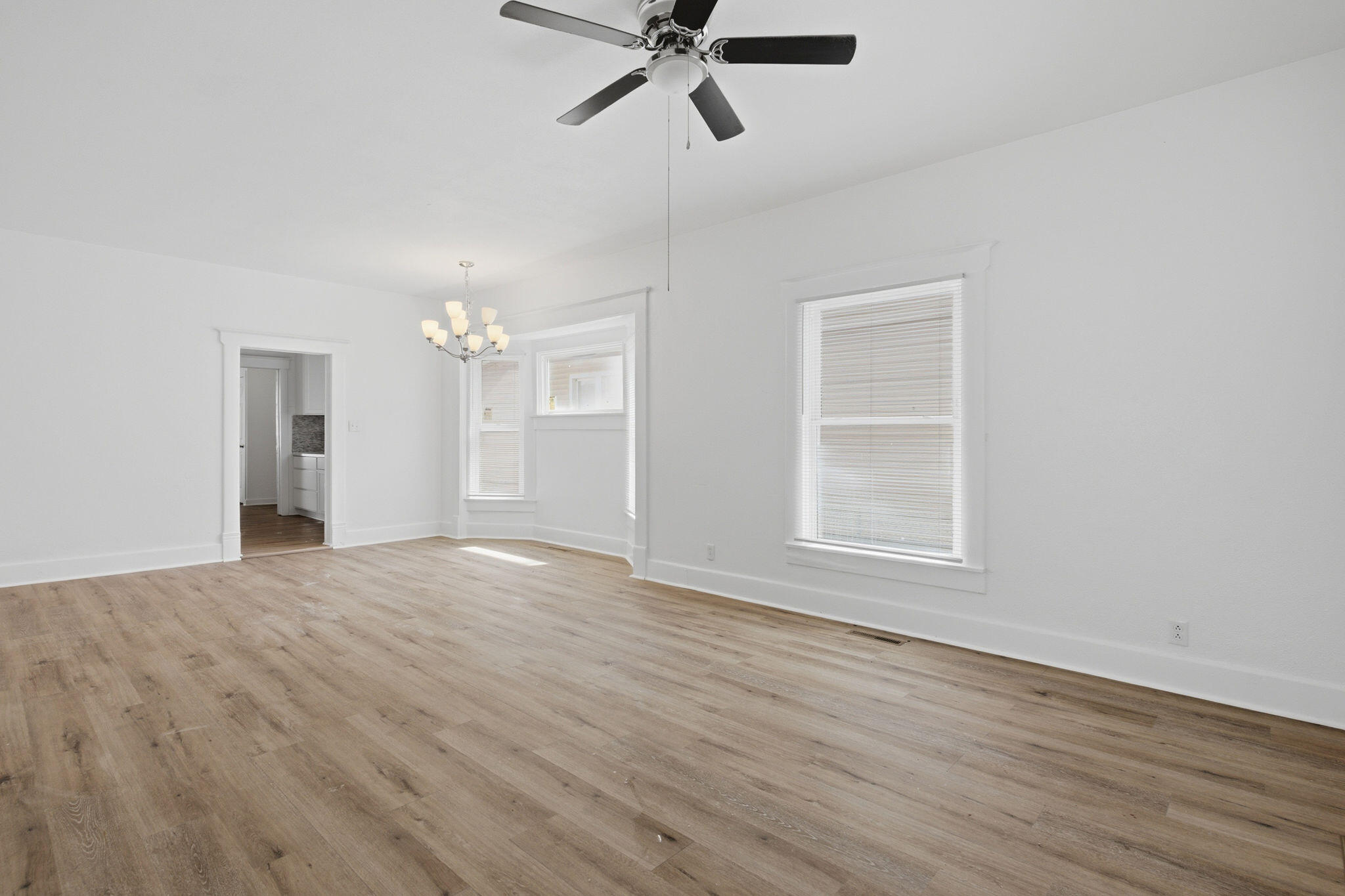 1511 South Pennsylvania Avenue Property Photo 8