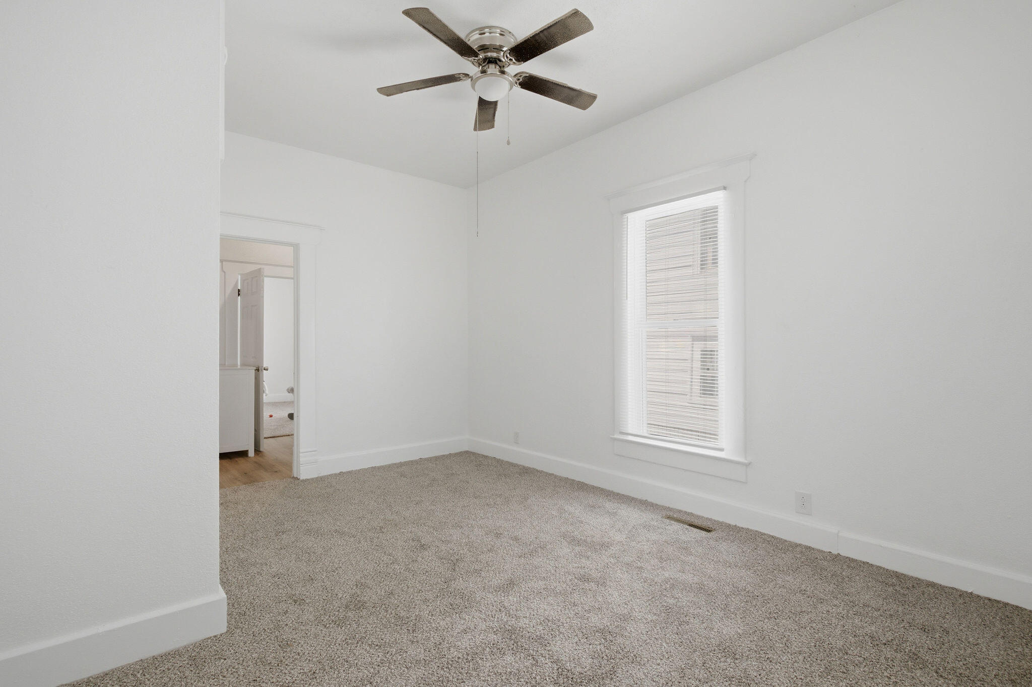 1511 South Pennsylvania Avenue Property Photo 14