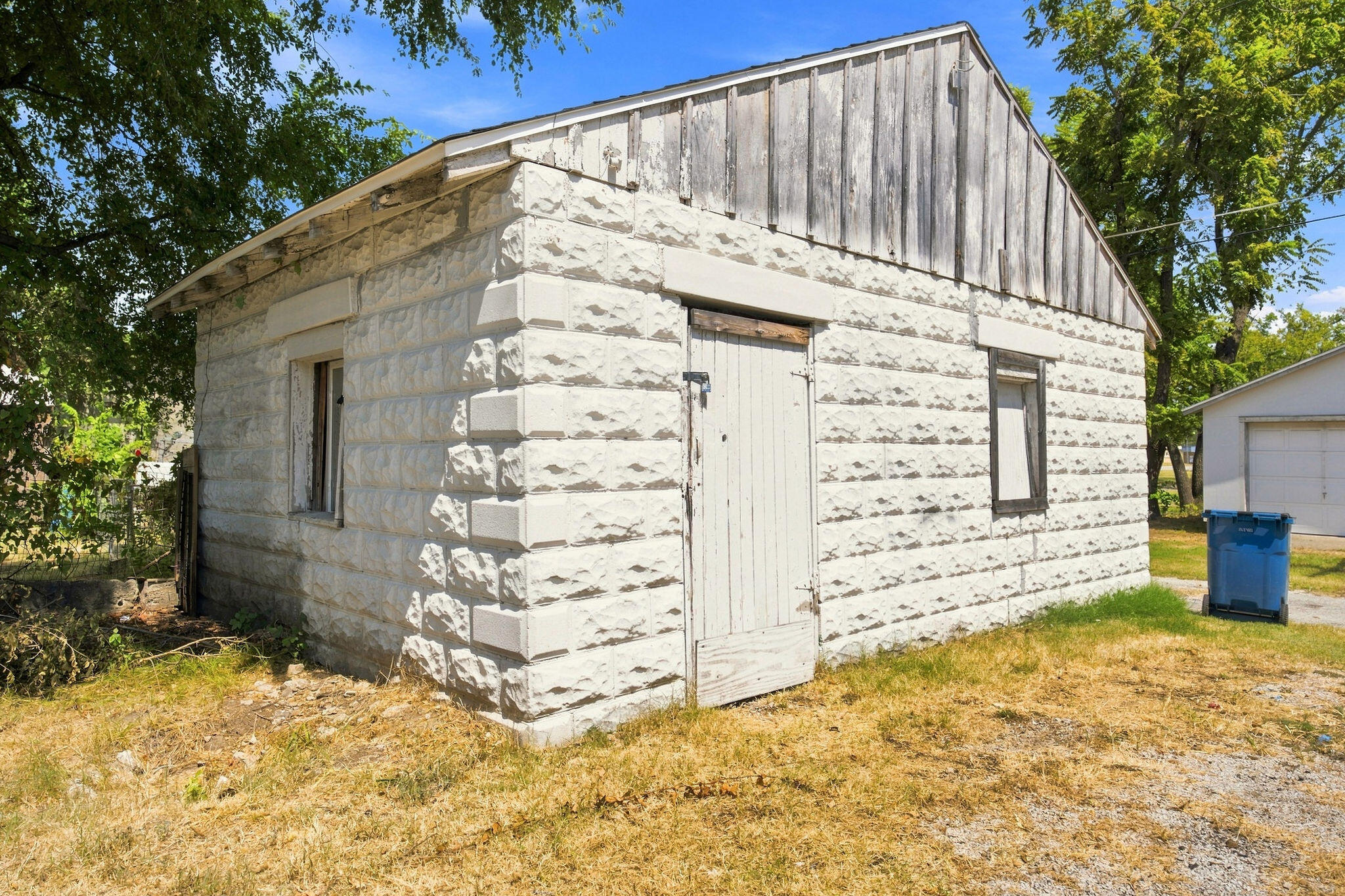 1511 South Pennsylvania Avenue Property Photo 23