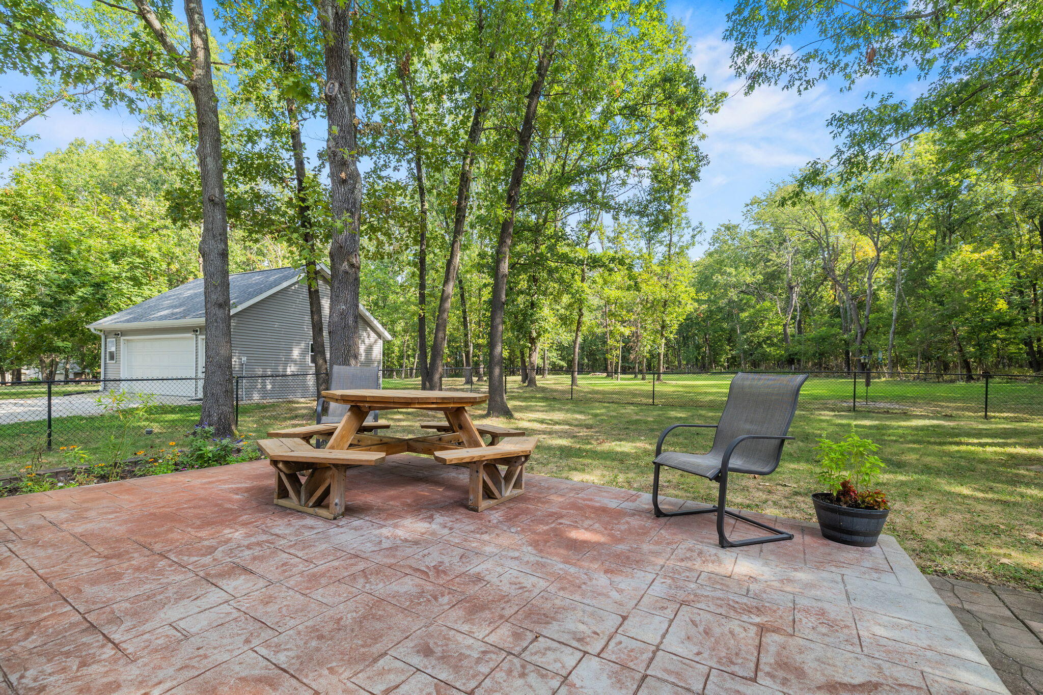 209 West Farm Road 82 Property Photo 45