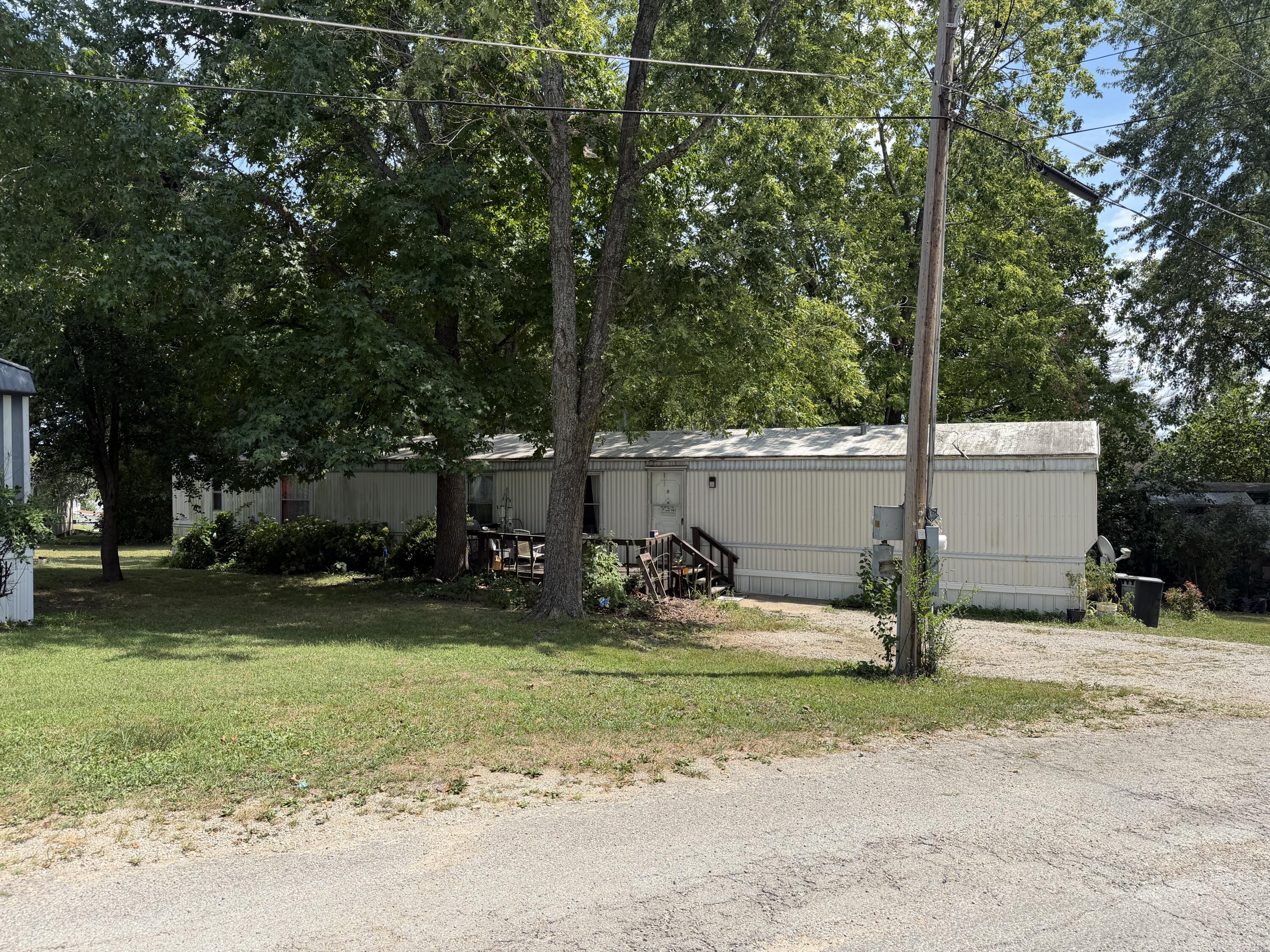 910 Sallee Avenue Property Photo 16