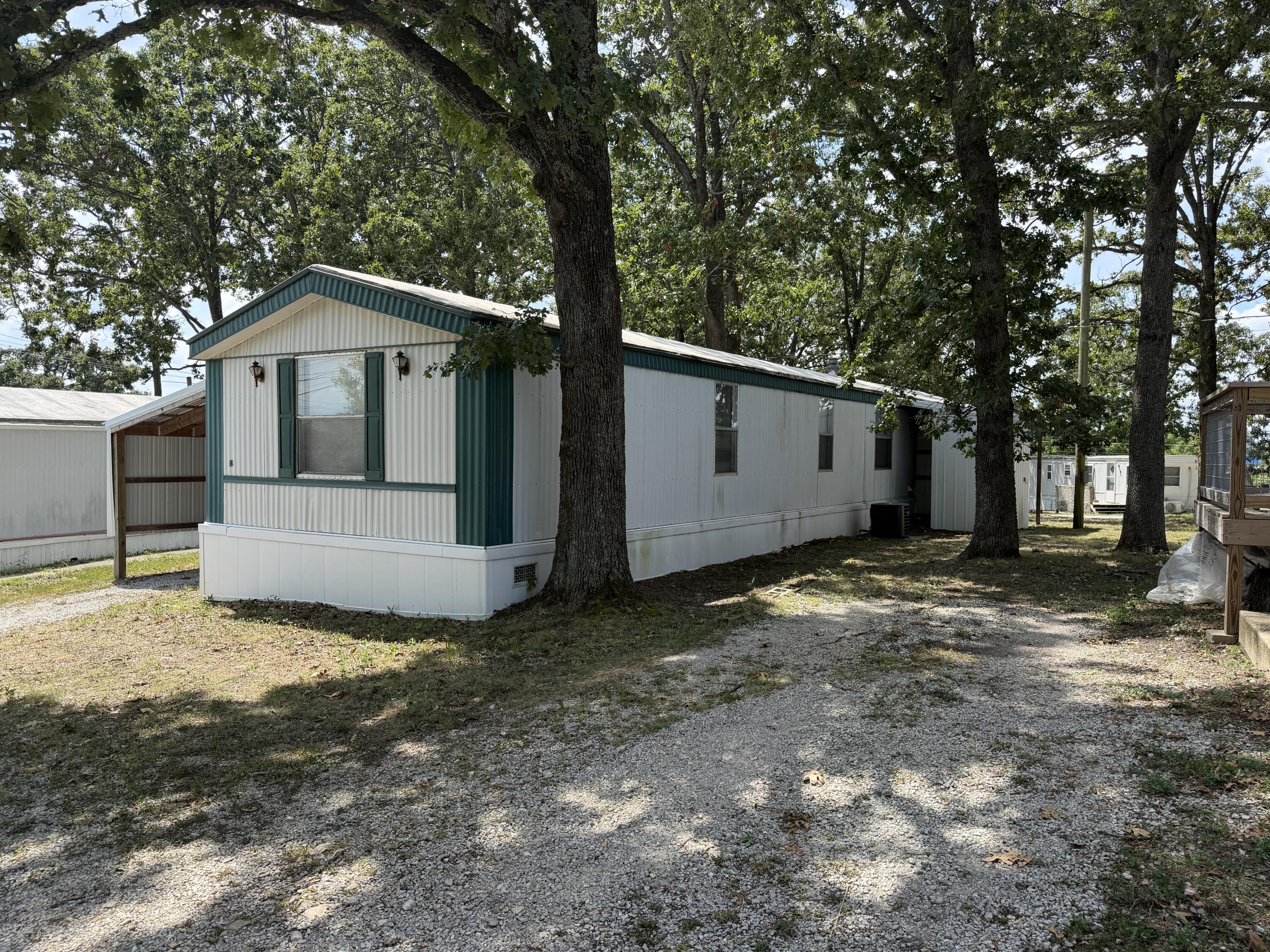 910 Sallee Avenue Property Photo 18