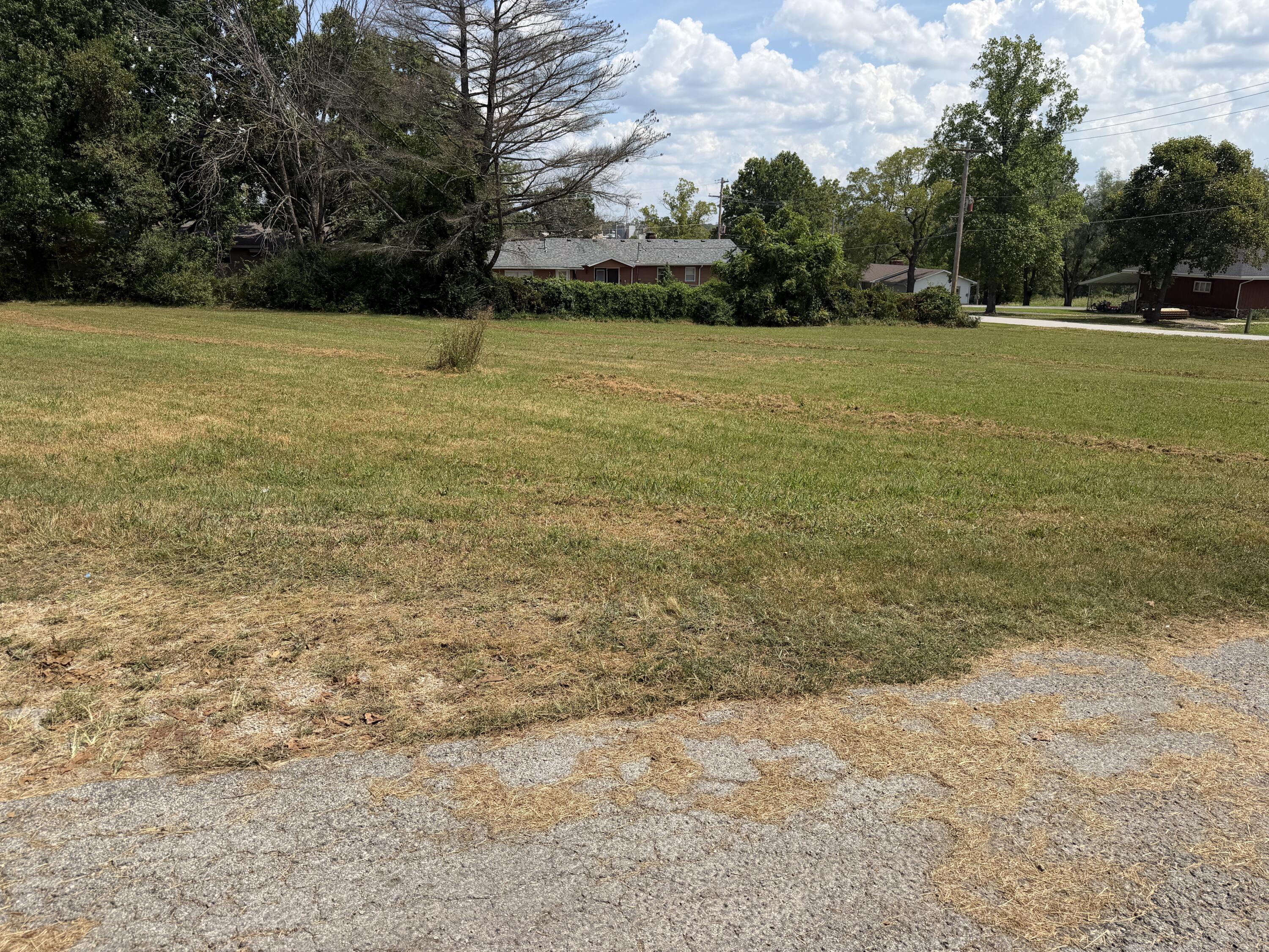 910 Sallee Avenue Property Photo 25