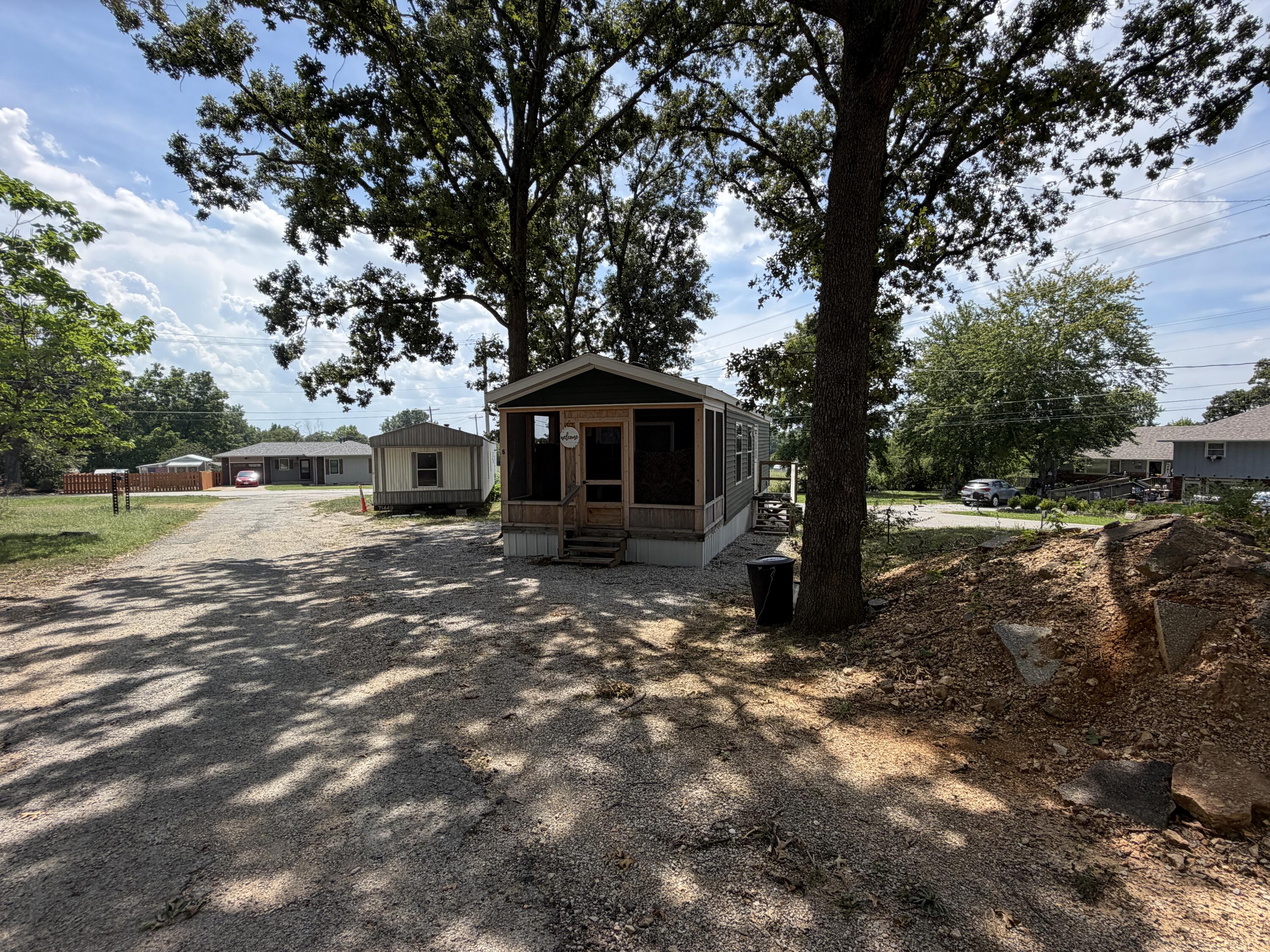 910 Sallee Avenue Property Photo 37