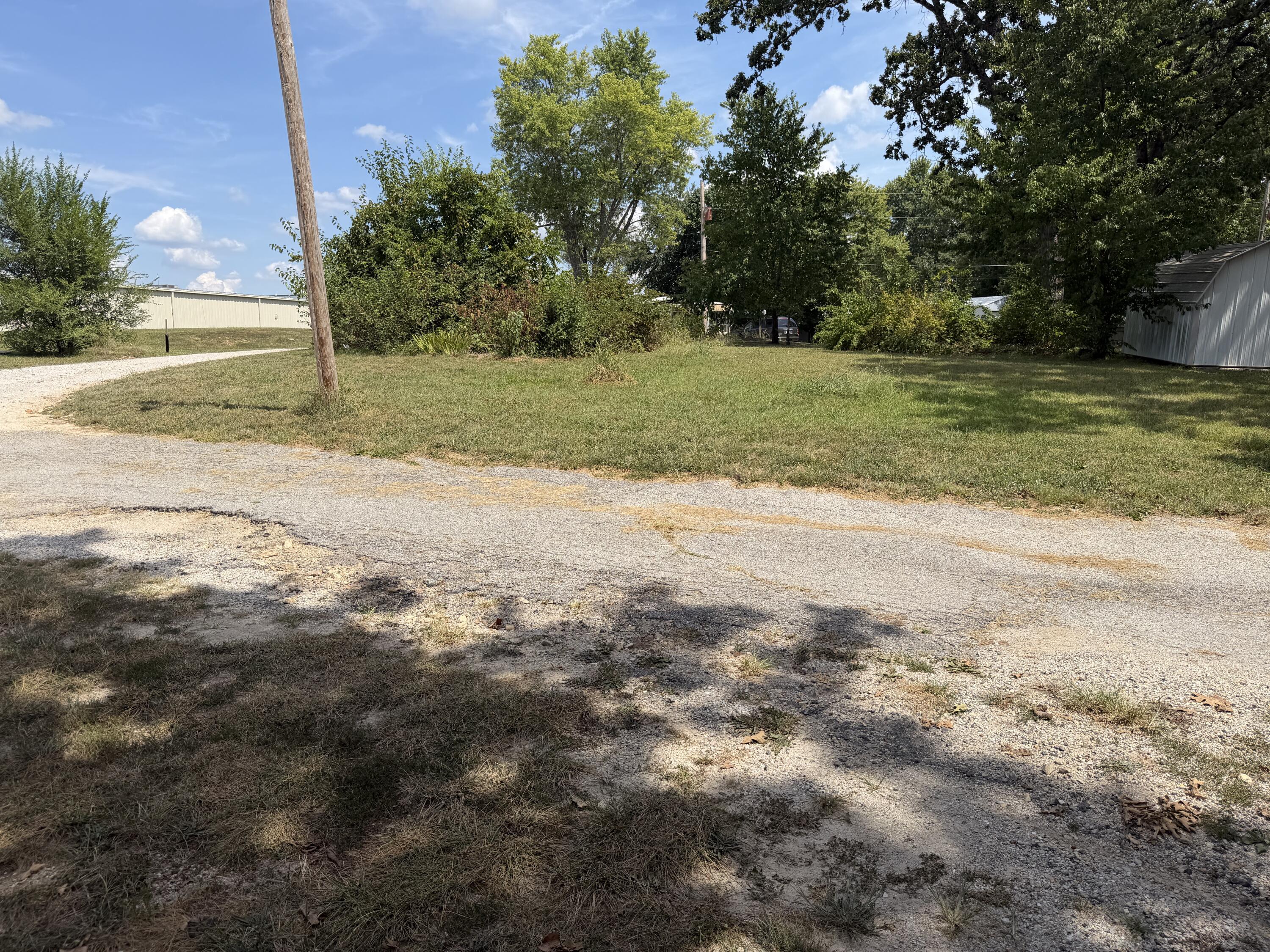 910 Sallee Avenue Property Photo 41