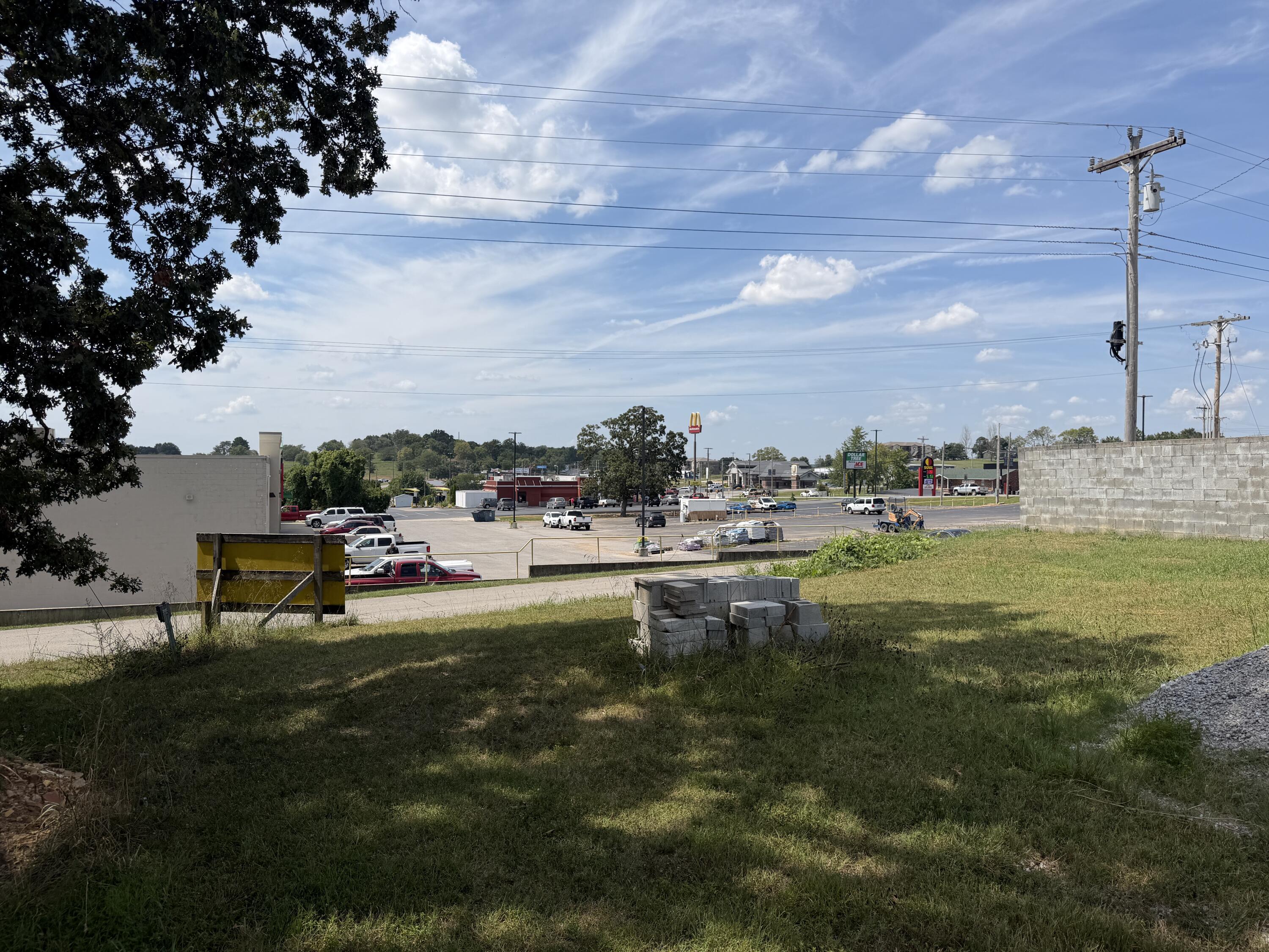 910 Sallee Avenue Property Photo 42