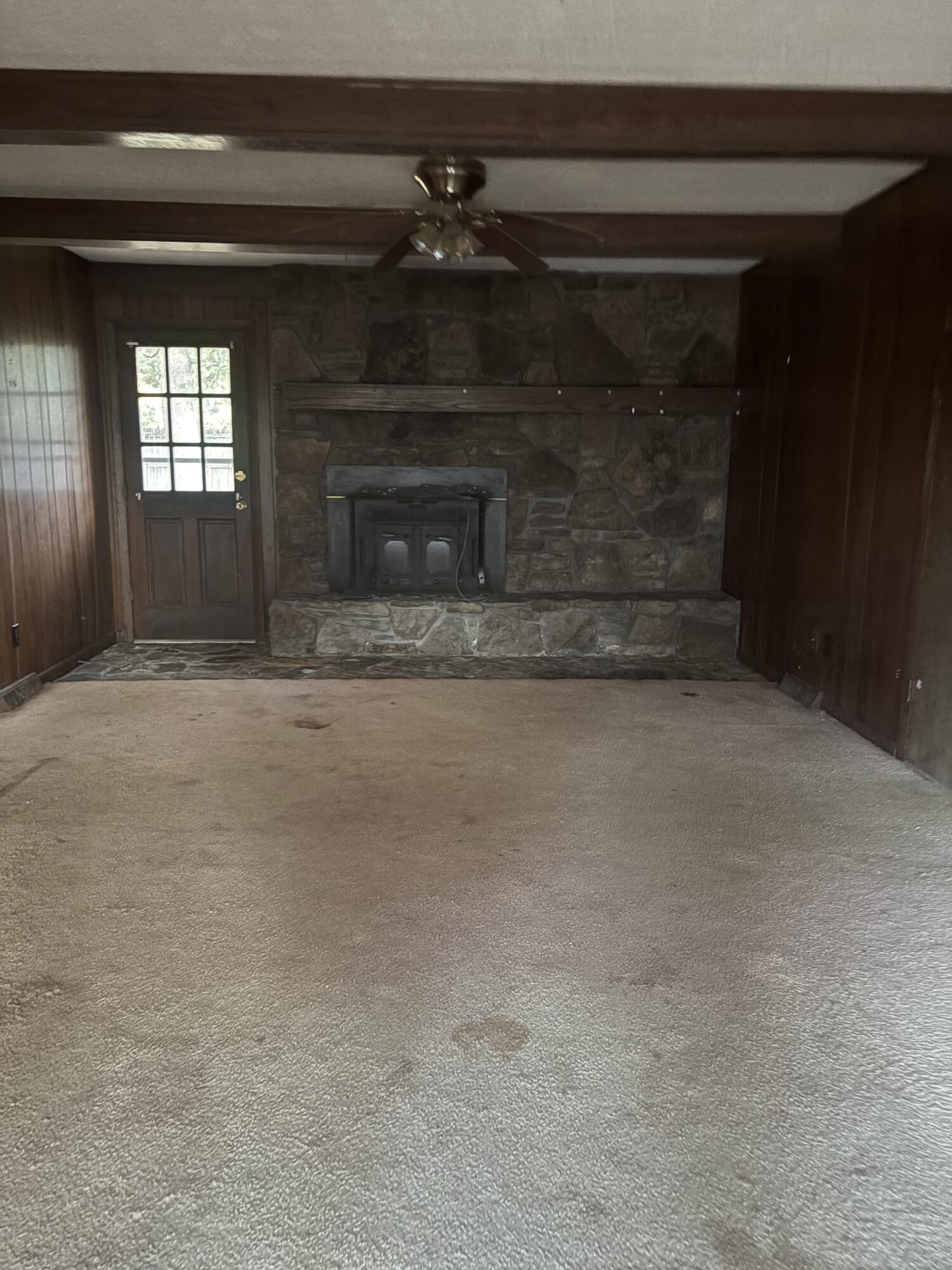 911 Rocketdyne Road Property Photo 4