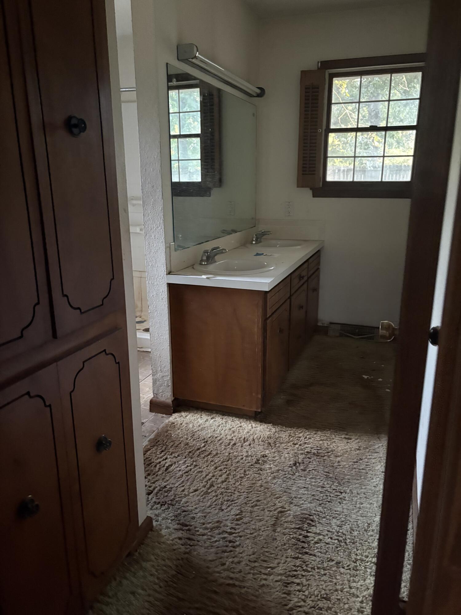911 Rocketdyne Road Property Photo 17