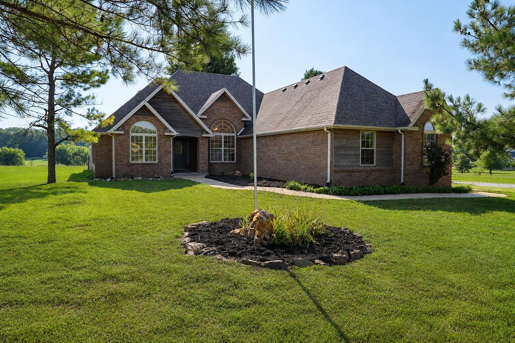 240 Cedar Lane Property Photo 2
