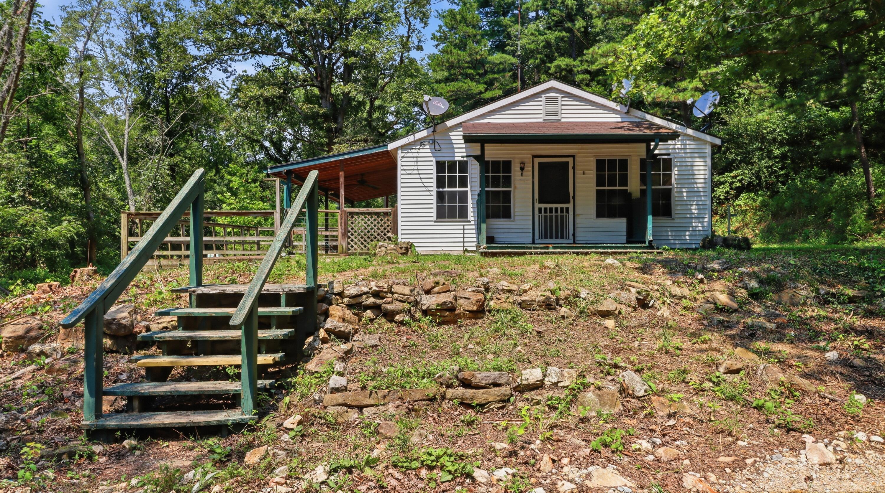12483 County Road 76-162 Property Photo 1