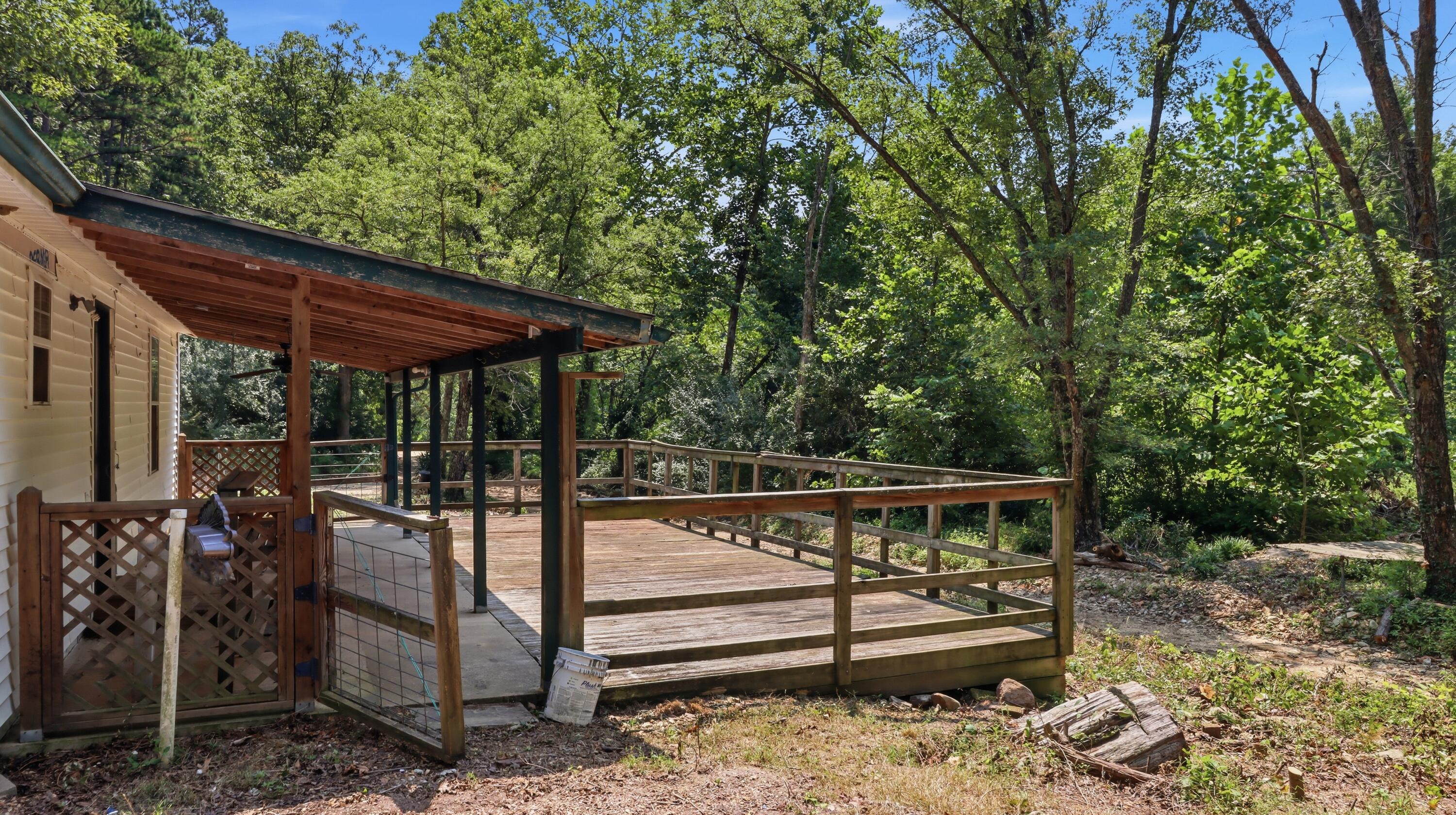 12483 County Road 76-162 Property Photo 5