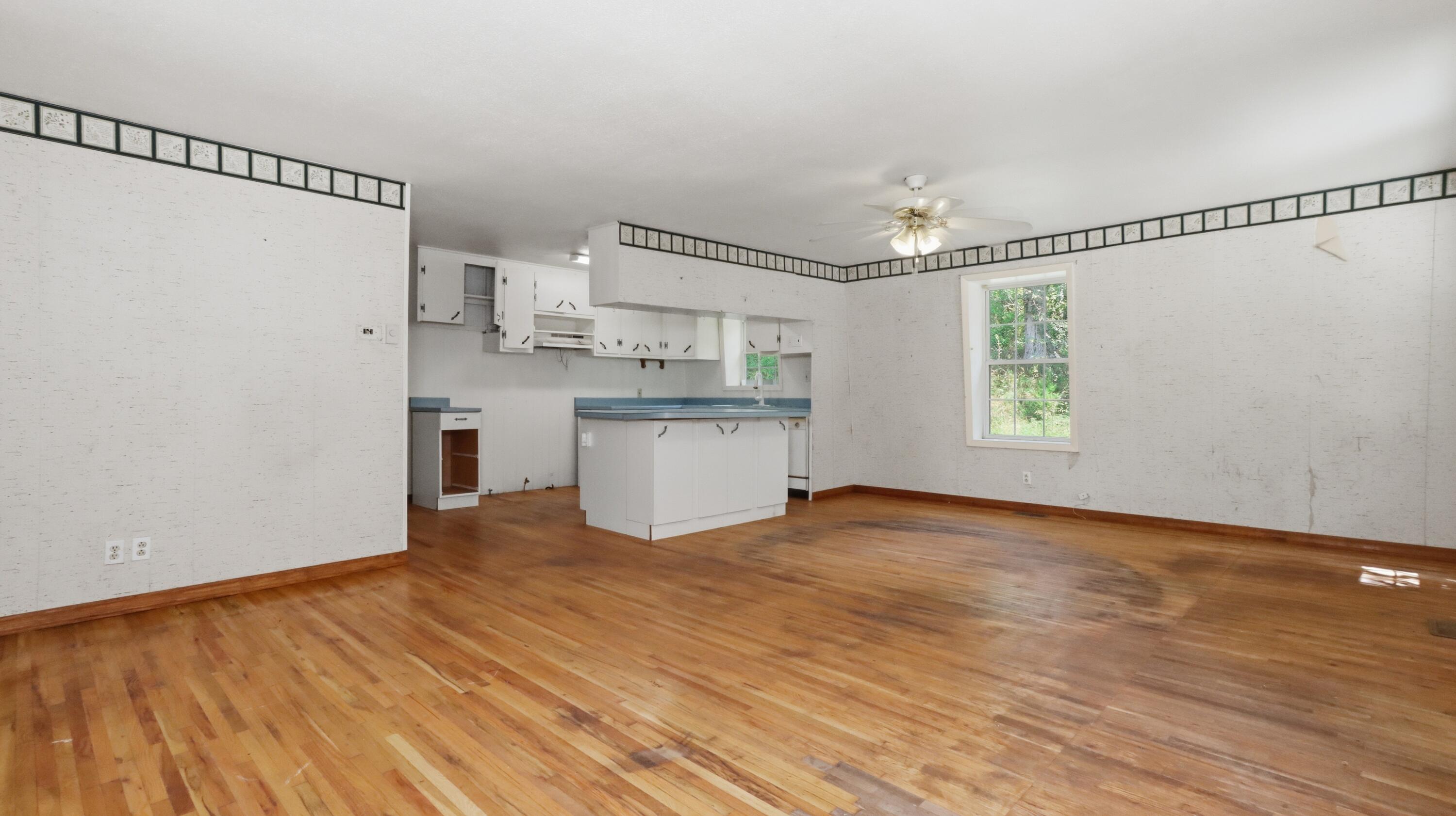 12483 County Road 76-162 Property Photo 14