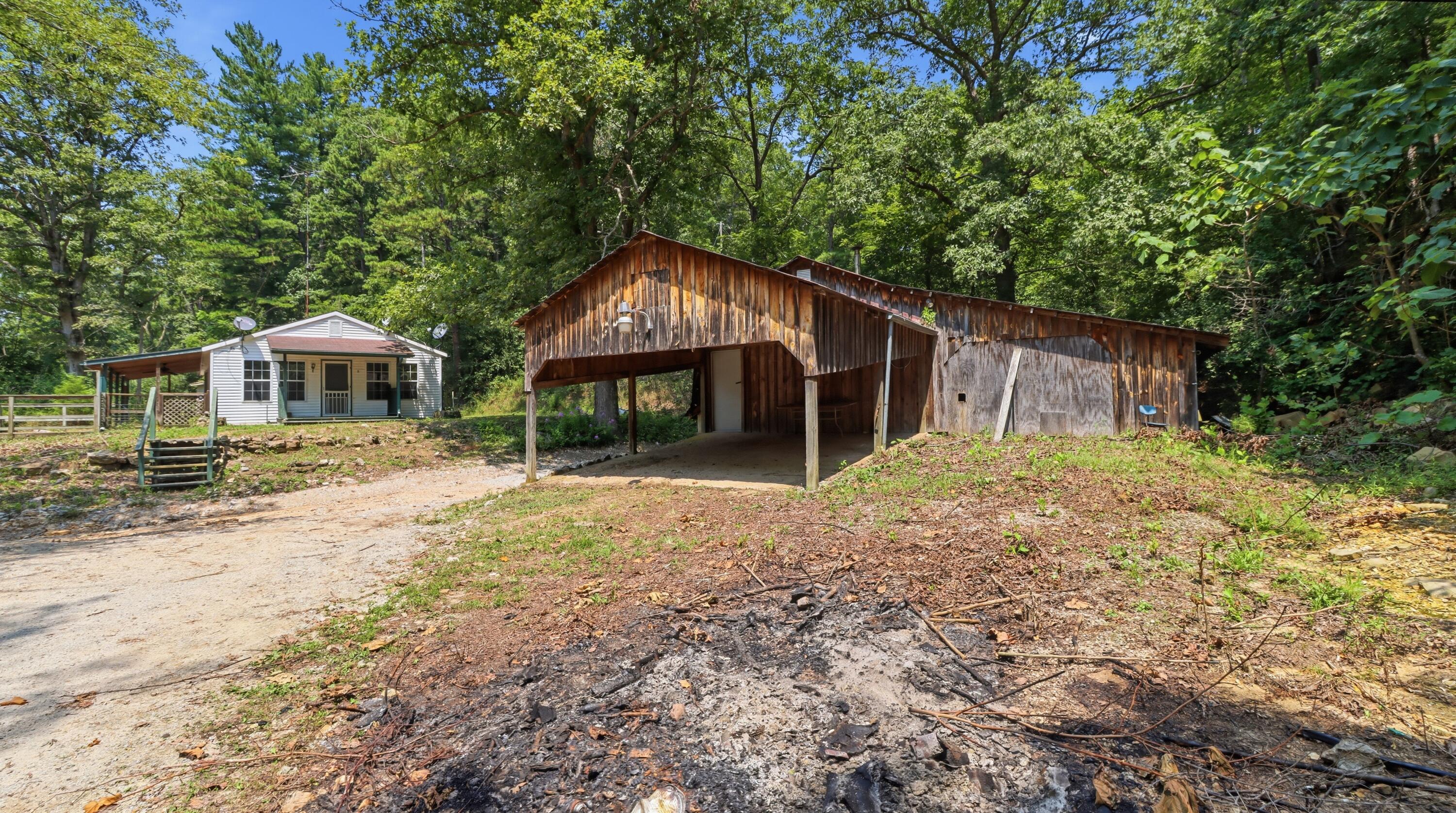 12483 County Road 76-162 Property Photo 28