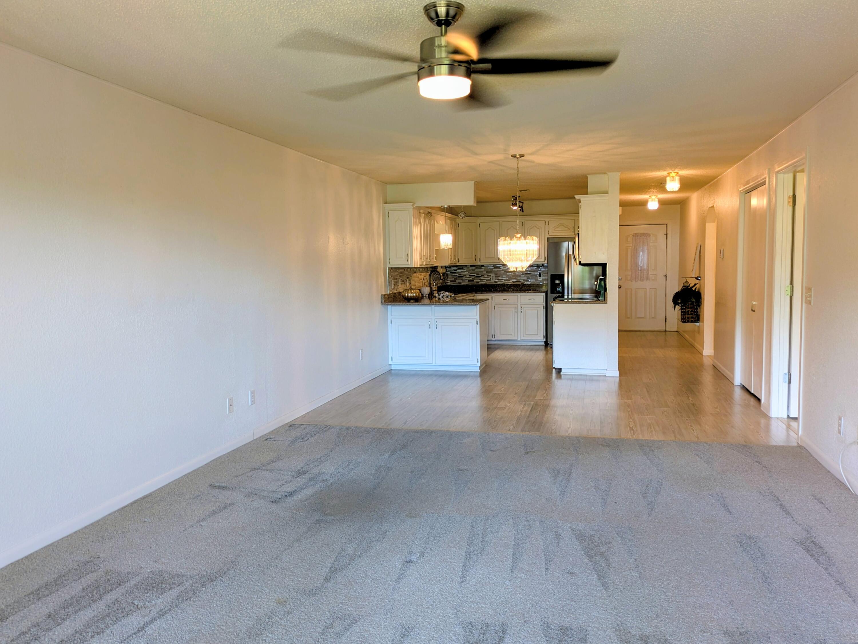 150 Sunken Forest Dr. 8-211 Property Photo 29