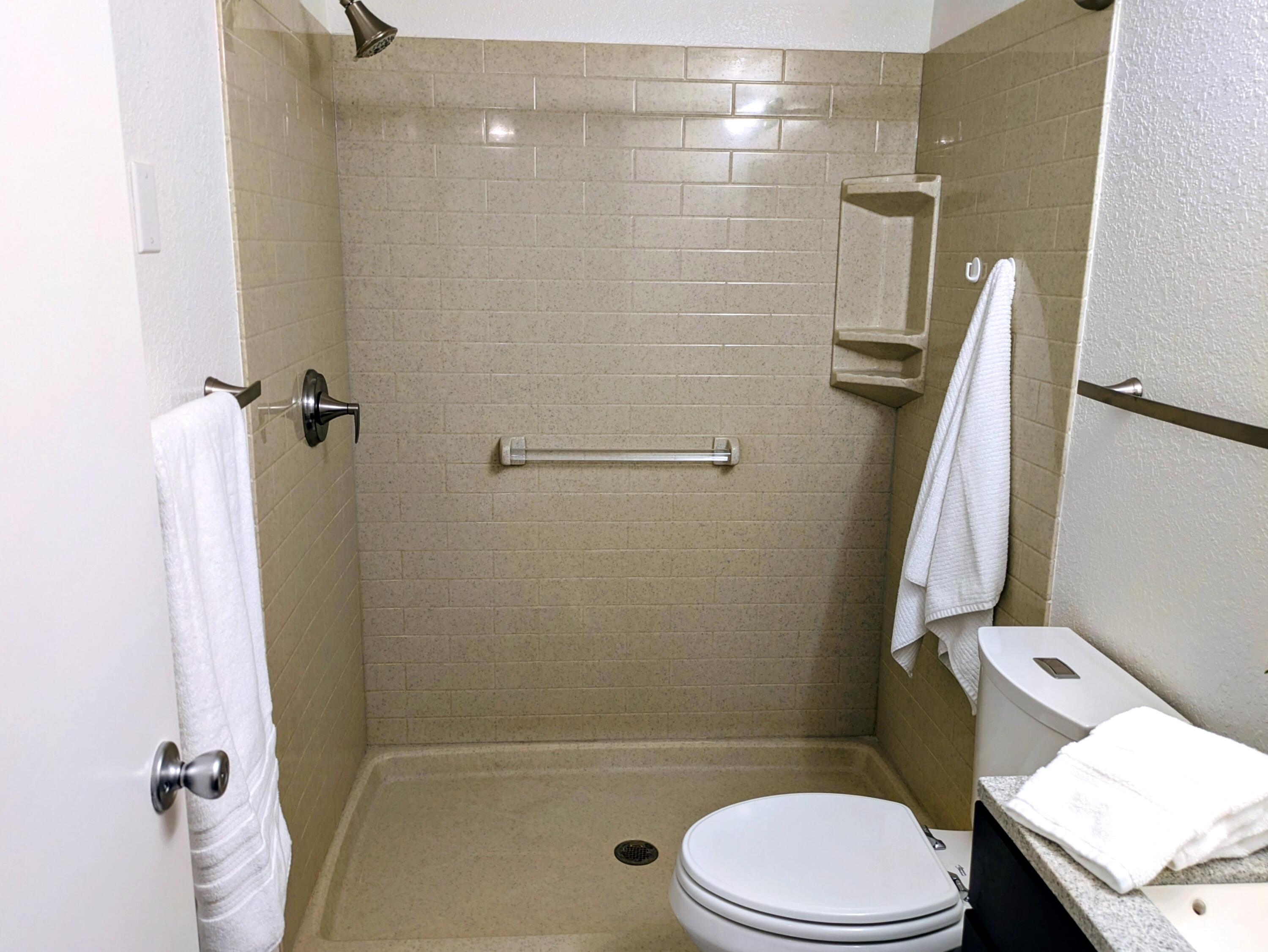 150 Sunken Forest Dr. 8-211 Property Photo 56