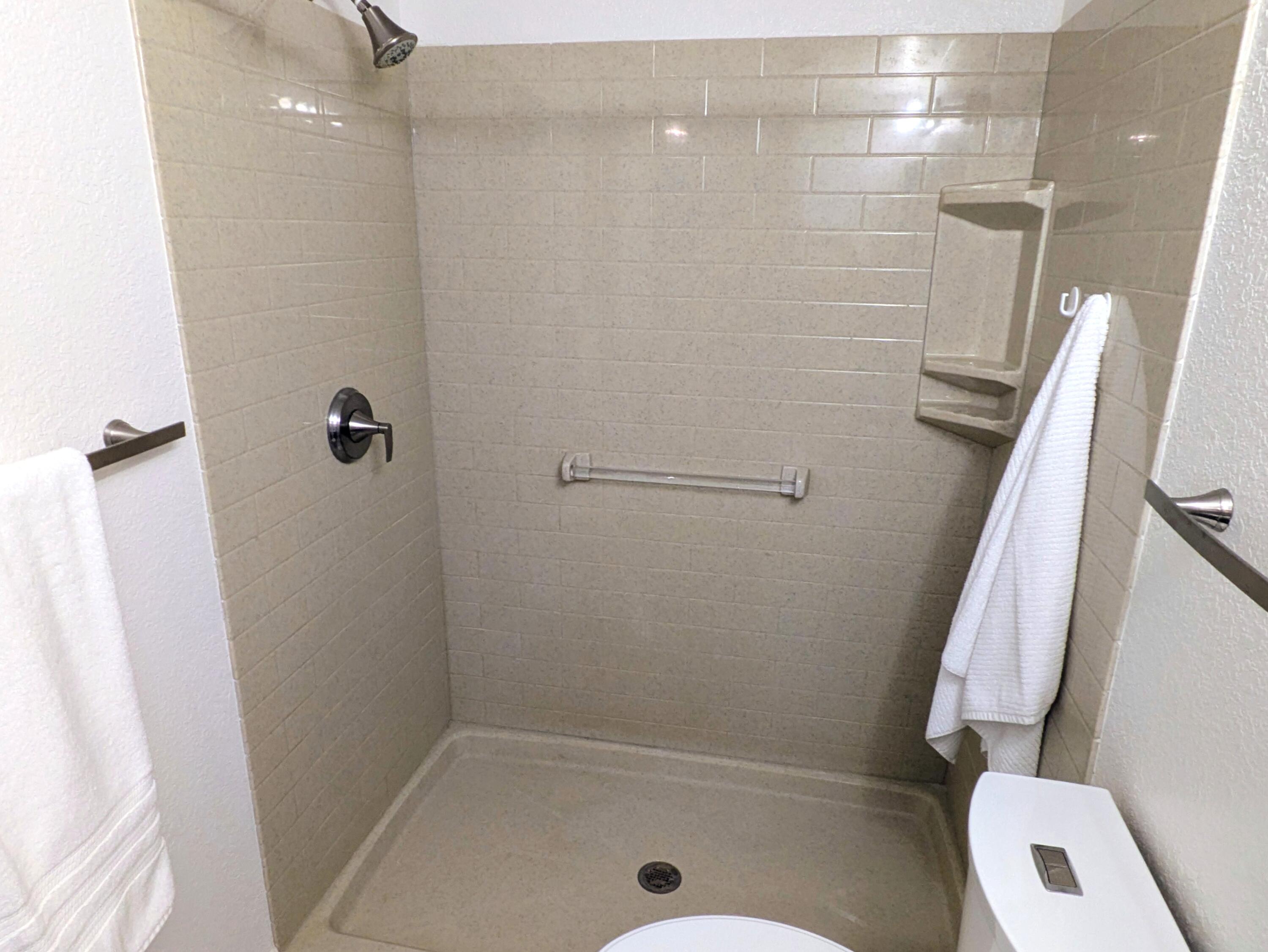 150 Sunken Forest Dr. 8-211 Property Photo 59