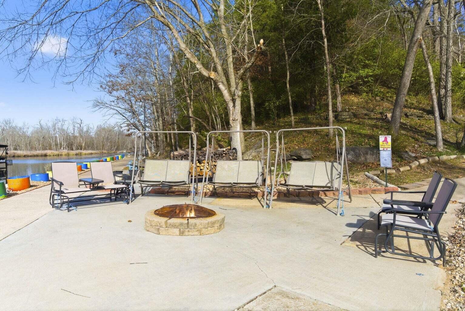150 Sunken Forest Dr. 8-211 Property Photo 87