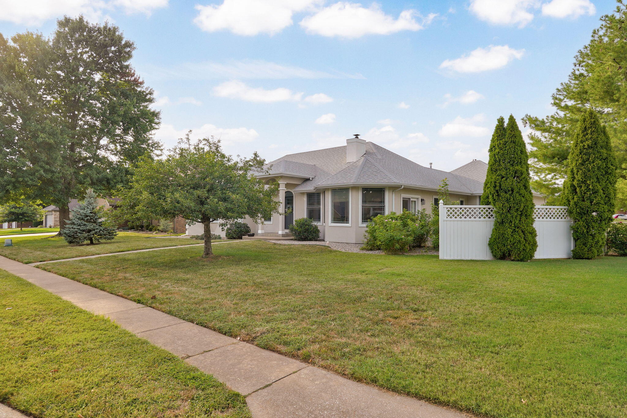 2371 West Allen Drive Property Photo 5
