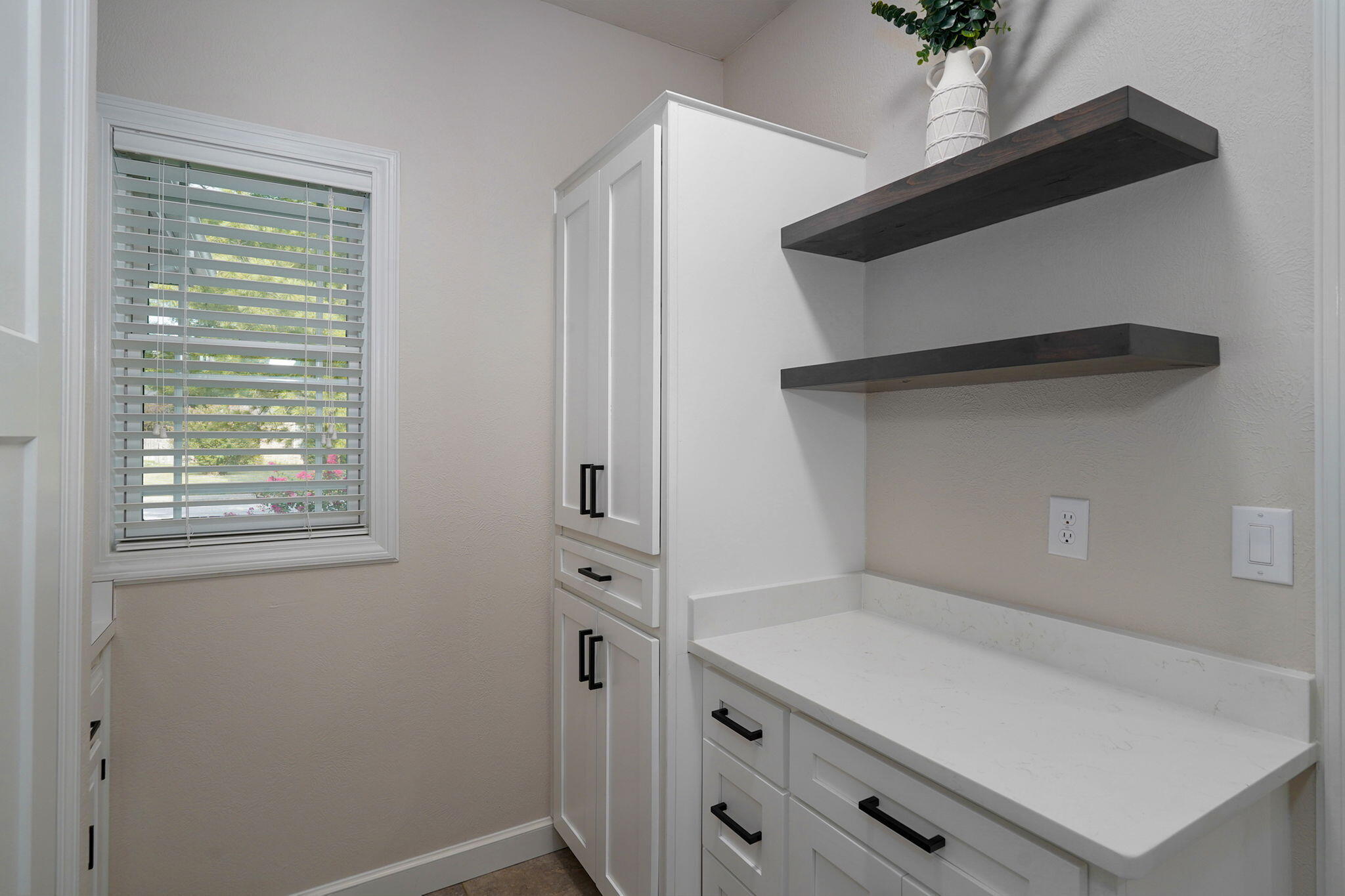 2371 West Allen Drive Property Photo 17