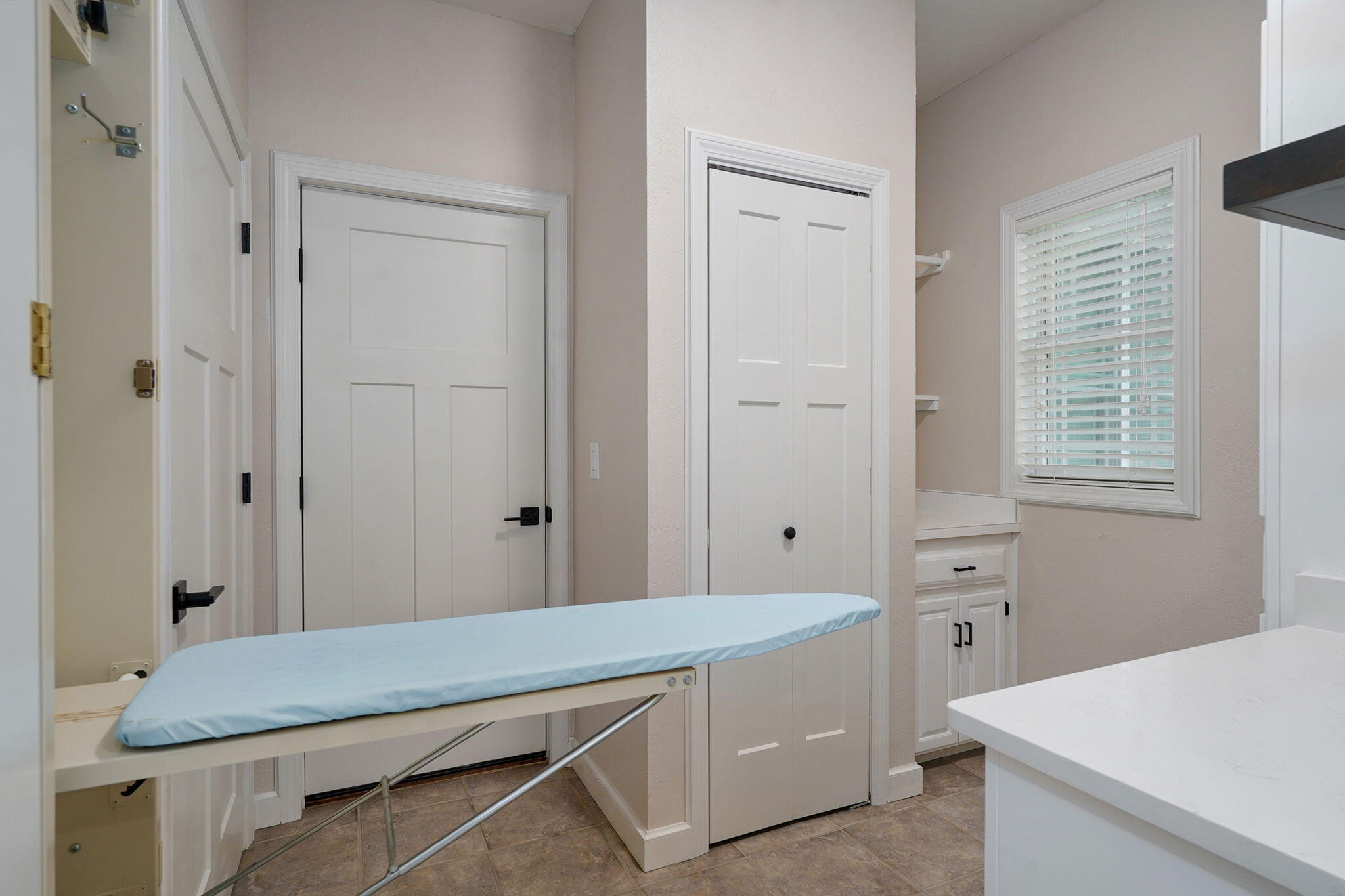 2371 West Allen Drive Property Photo 18
