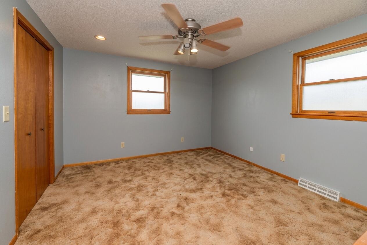 3311 Lake Trenton Drive Property Photo 14