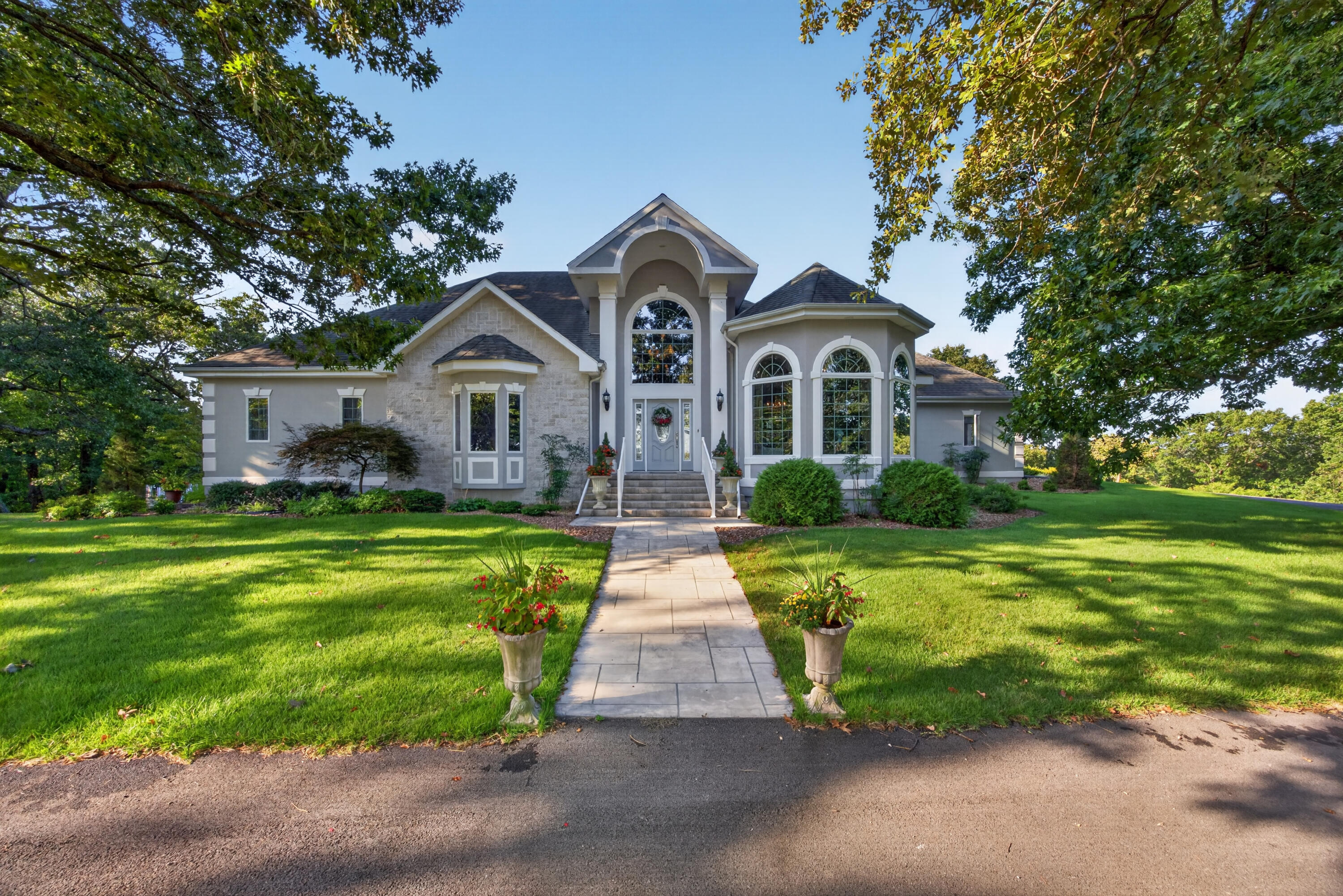 15531 Kentucky Road Property Photo 1