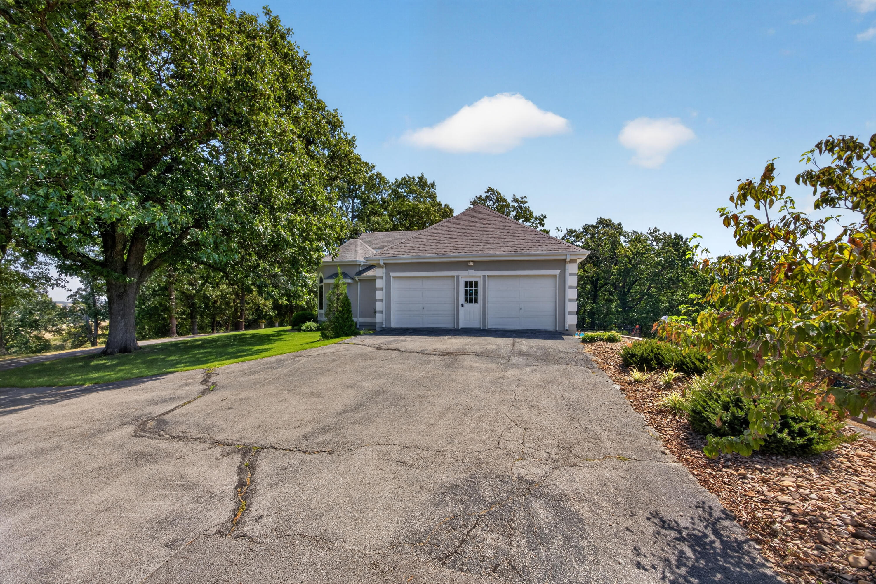 15531 Kentucky Road Property Photo 57