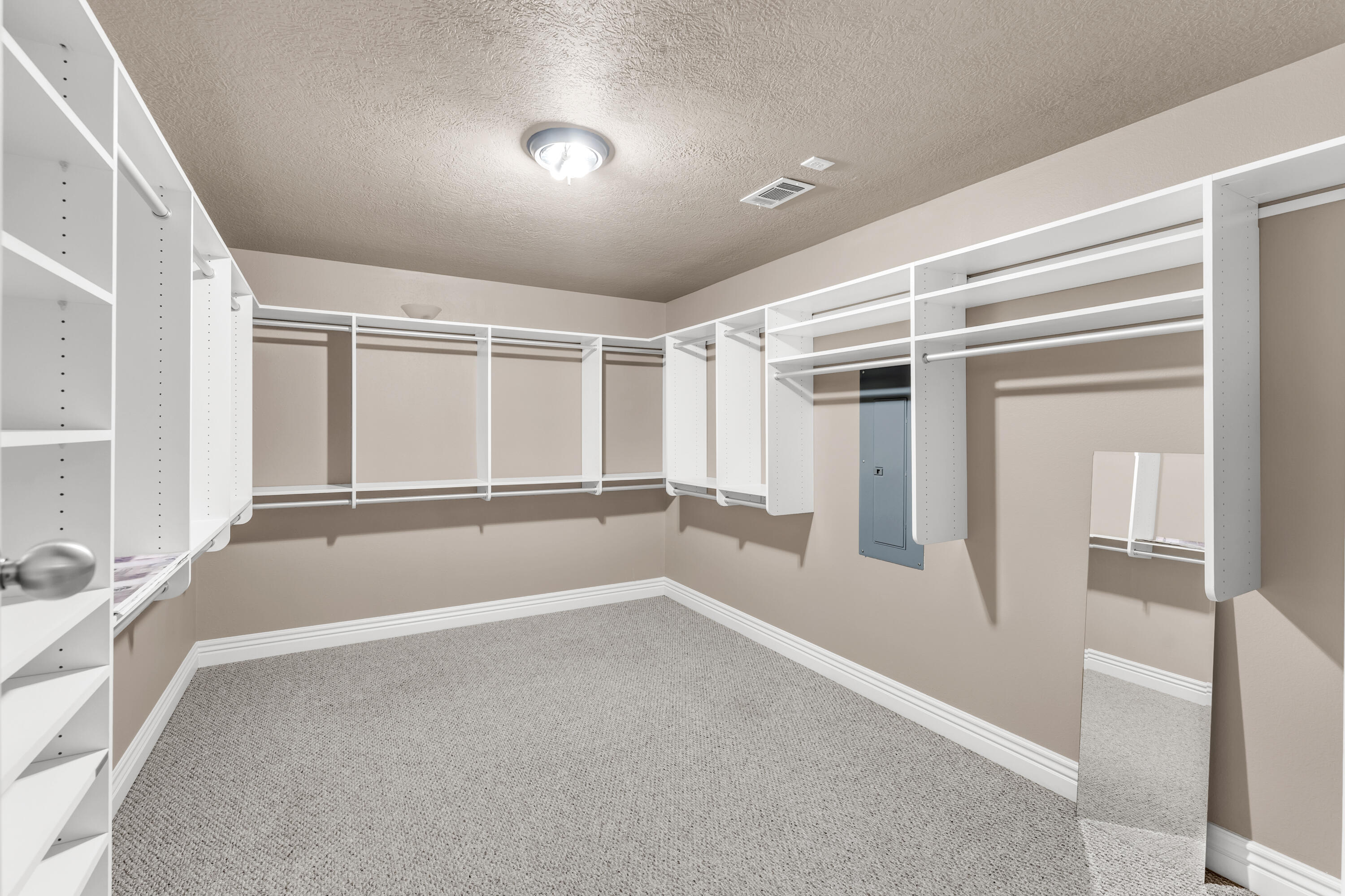 3901 East Villa Way Property Photo 32