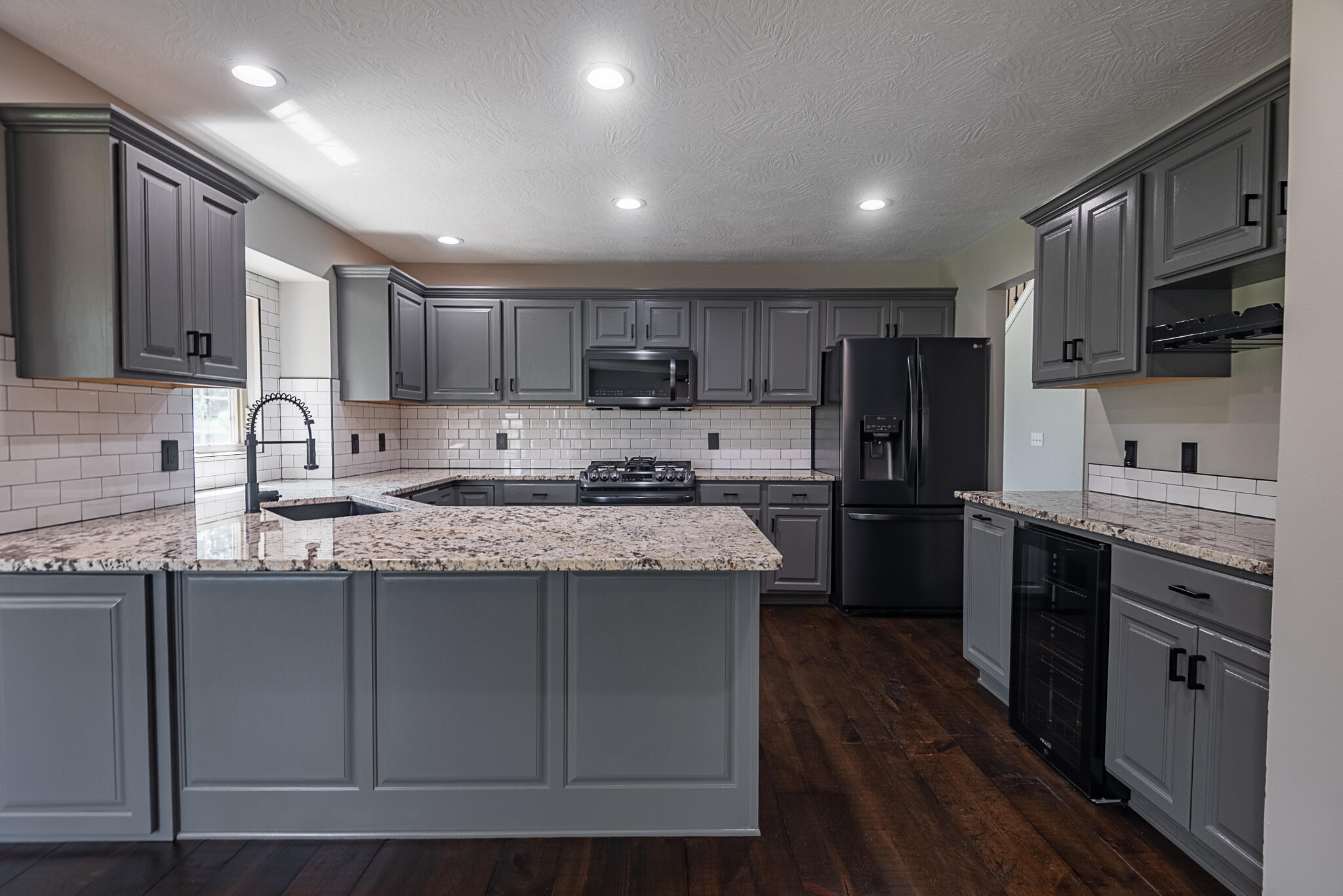 452 Mockingbird Ridge Property Photo 14