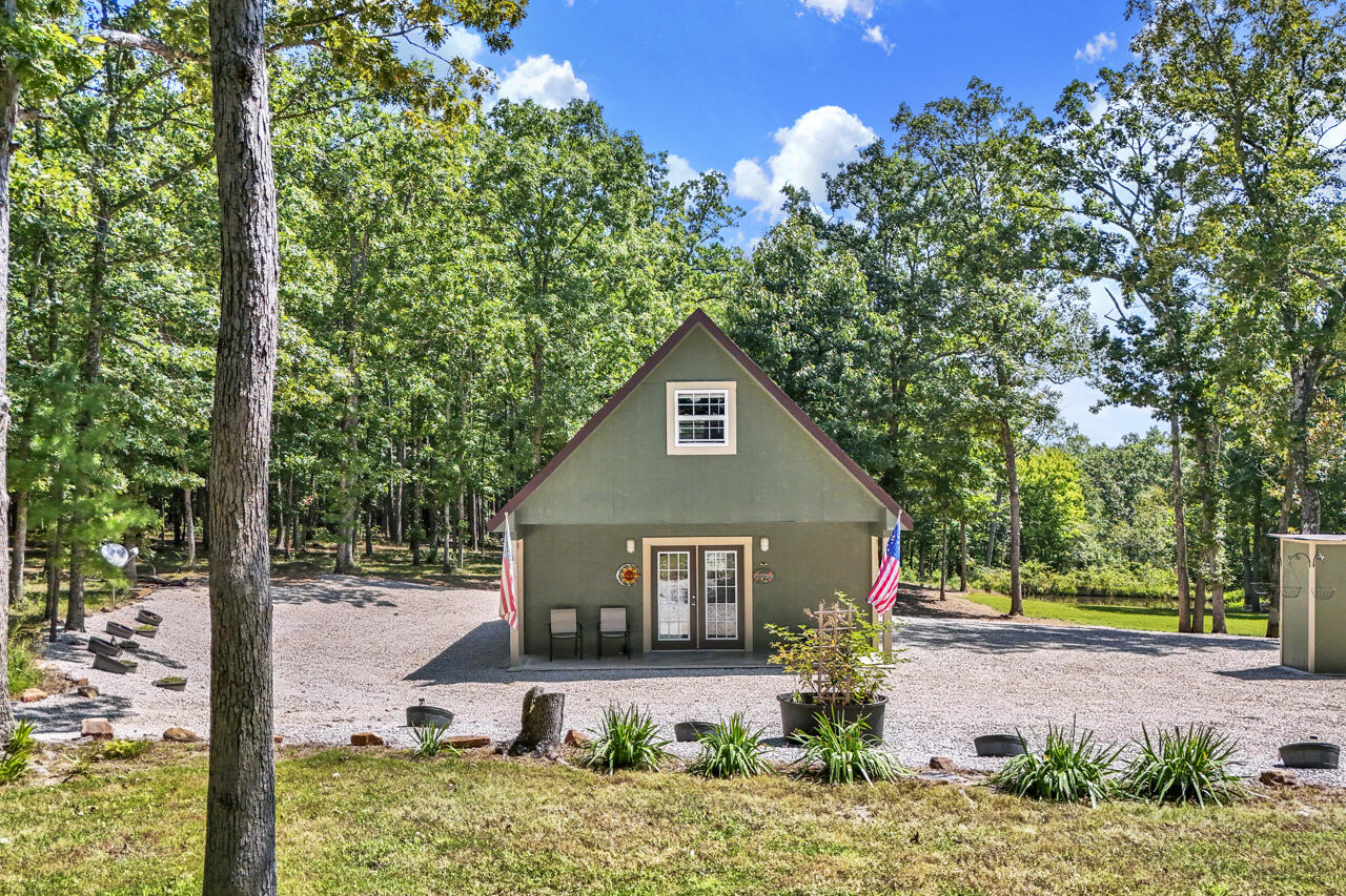 507 Private Lane 405