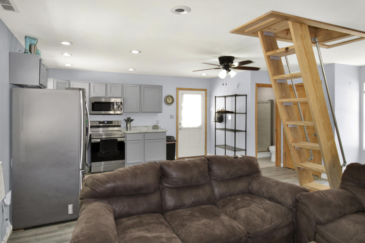 507 Private Lane 405 Property Photo 10