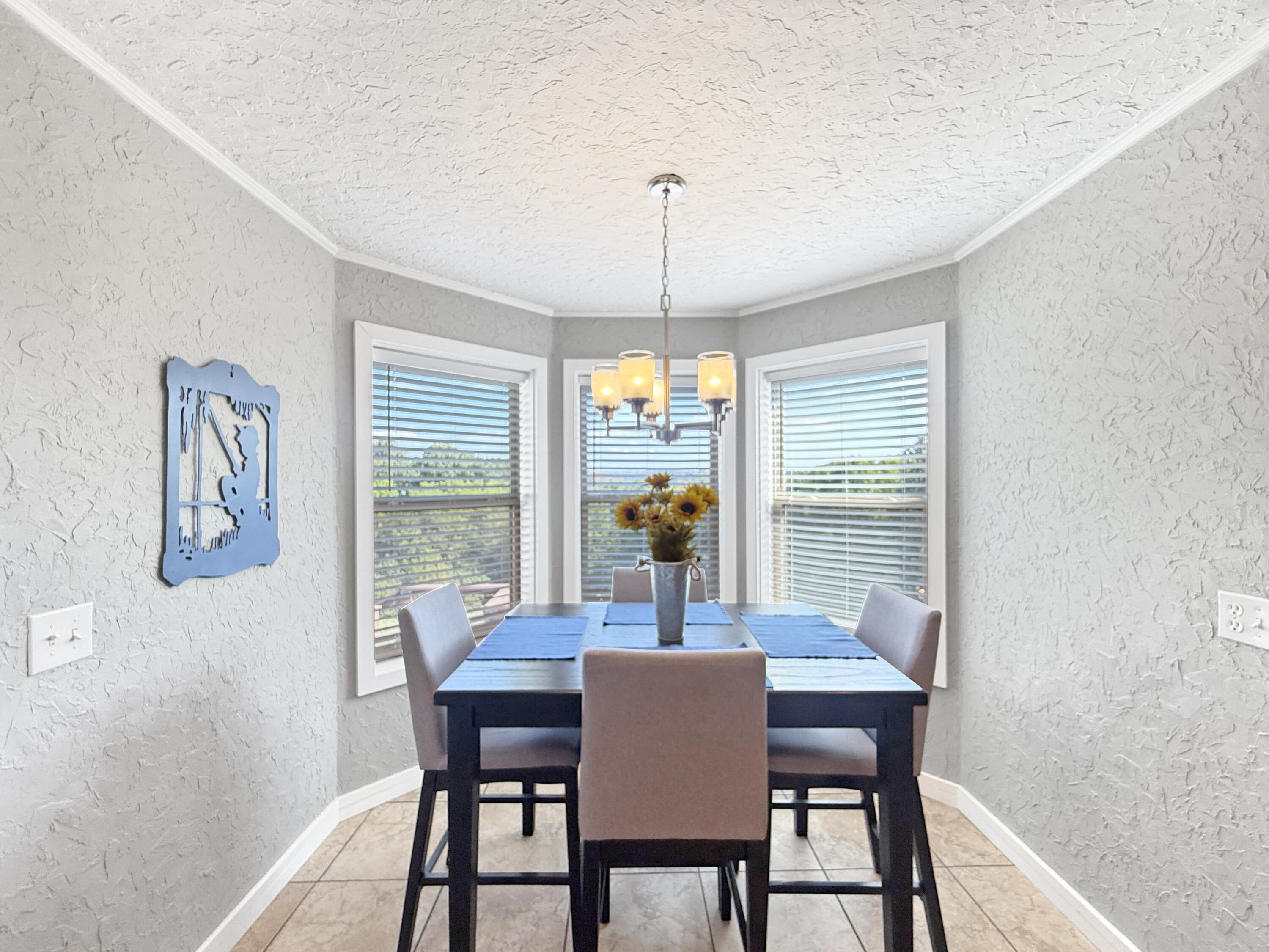2400 Robertson Mill Way Property Photo 6
