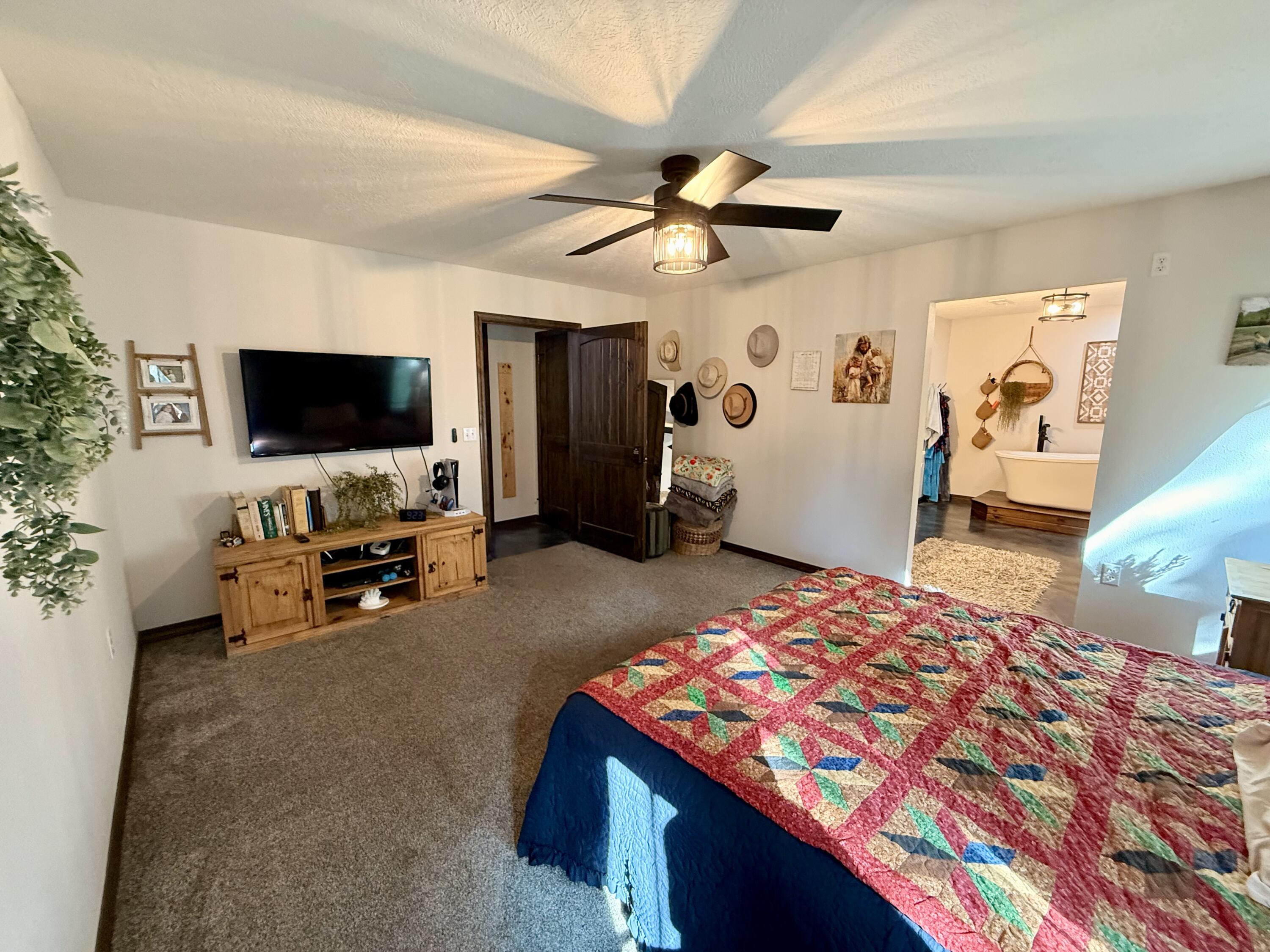 21275 State Hwy P Property Photo 14