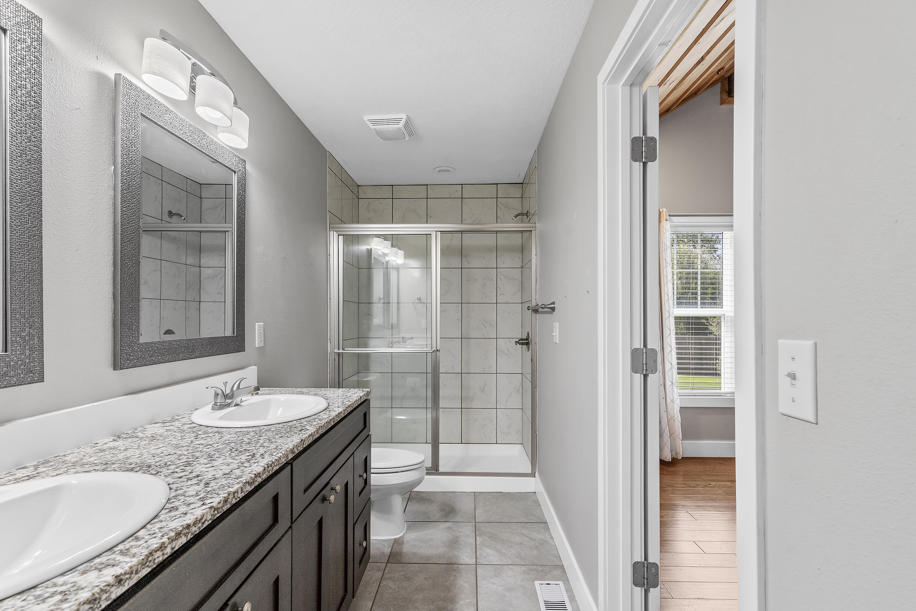 832 Shaffer Street Property Photo 19