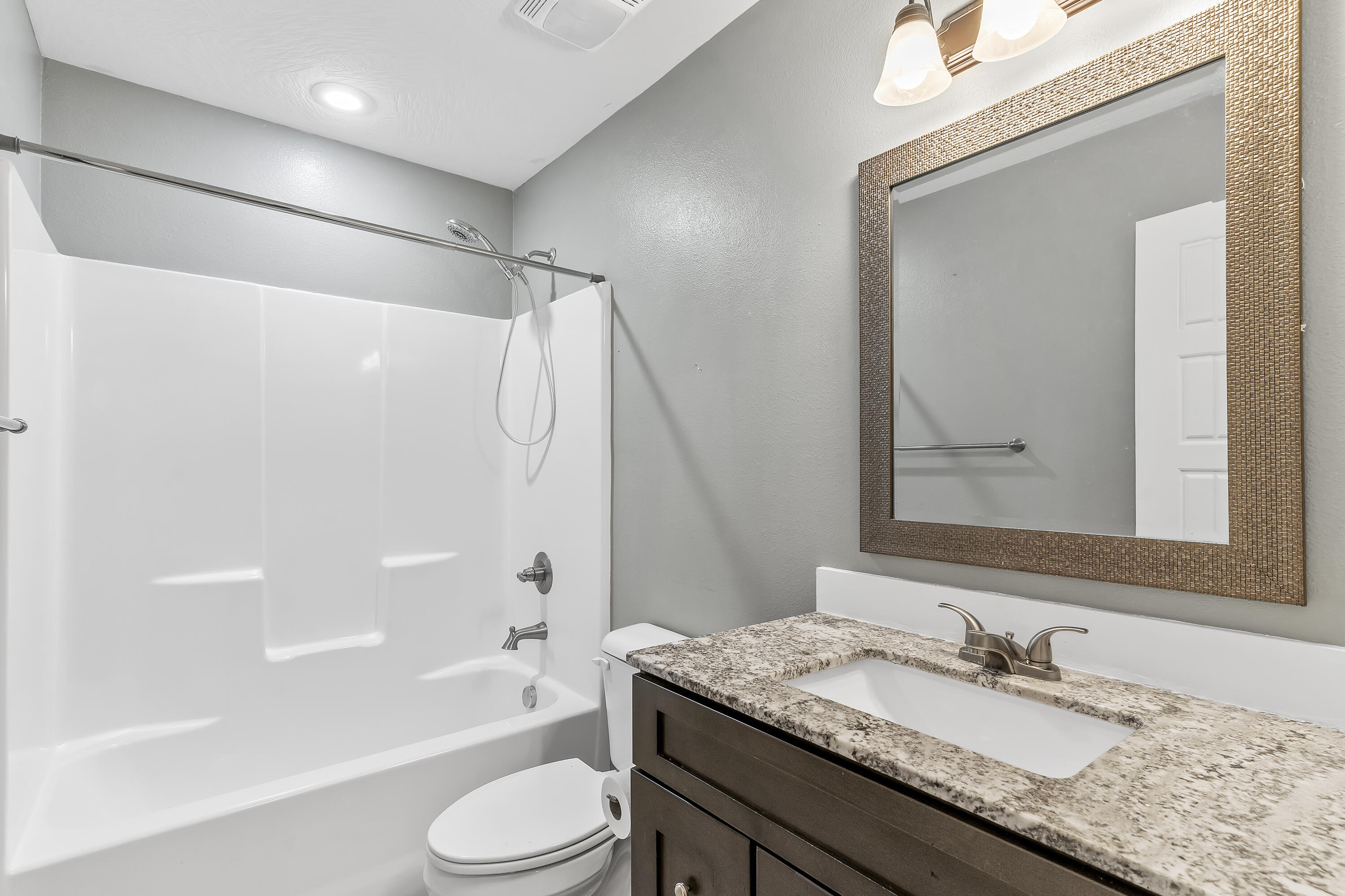 832 Shaffer Street Property Photo 23