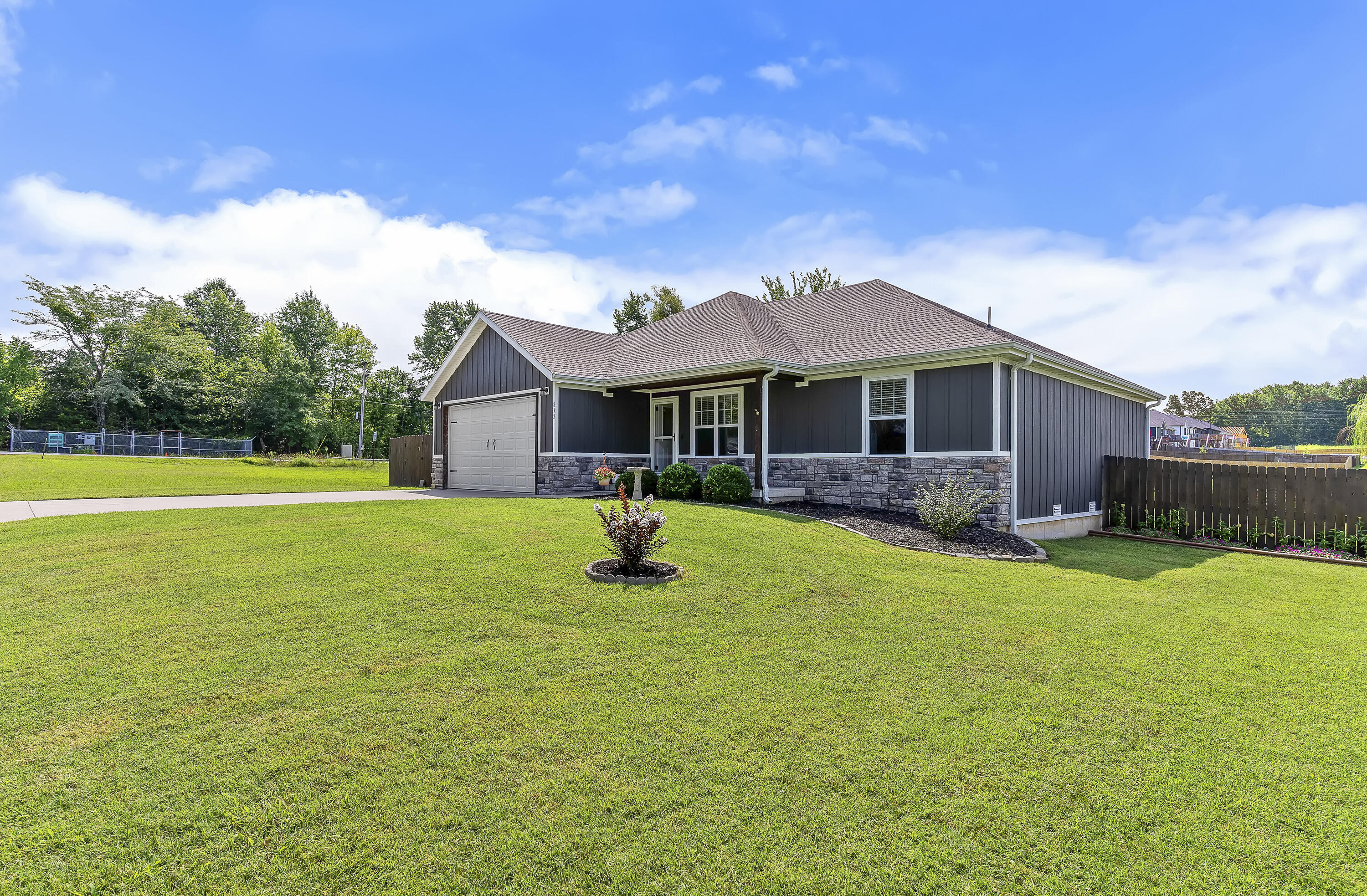 832 Shaffer Street Property Photo 26