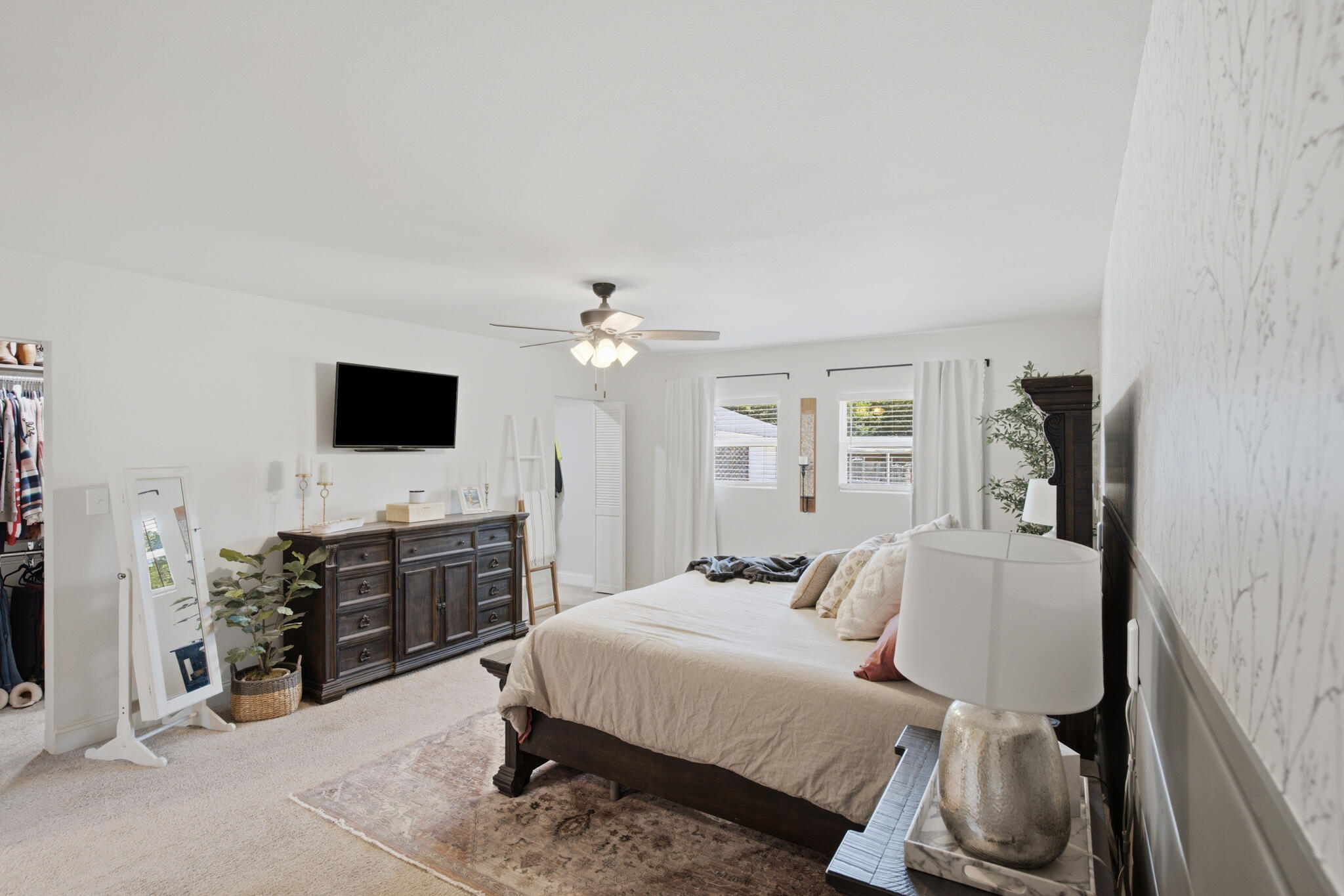 226 North Hampton Avenue Property Photo 19