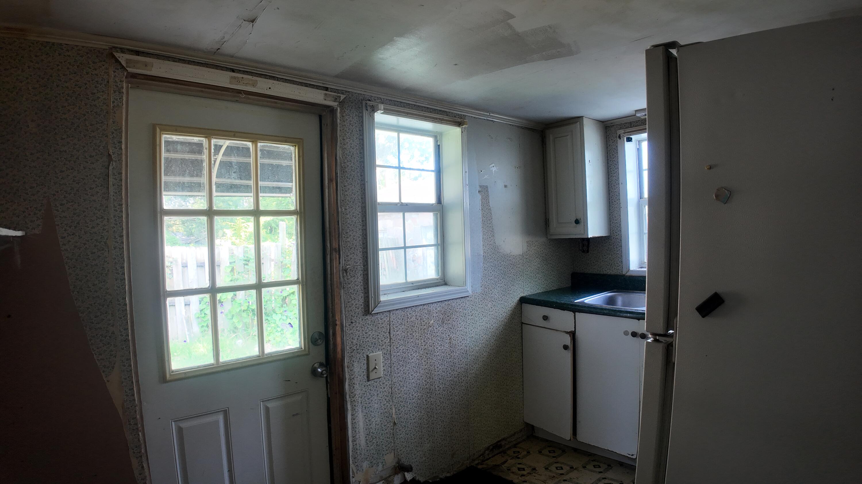 1947 North Old Orchard Avenue Property Photo 10