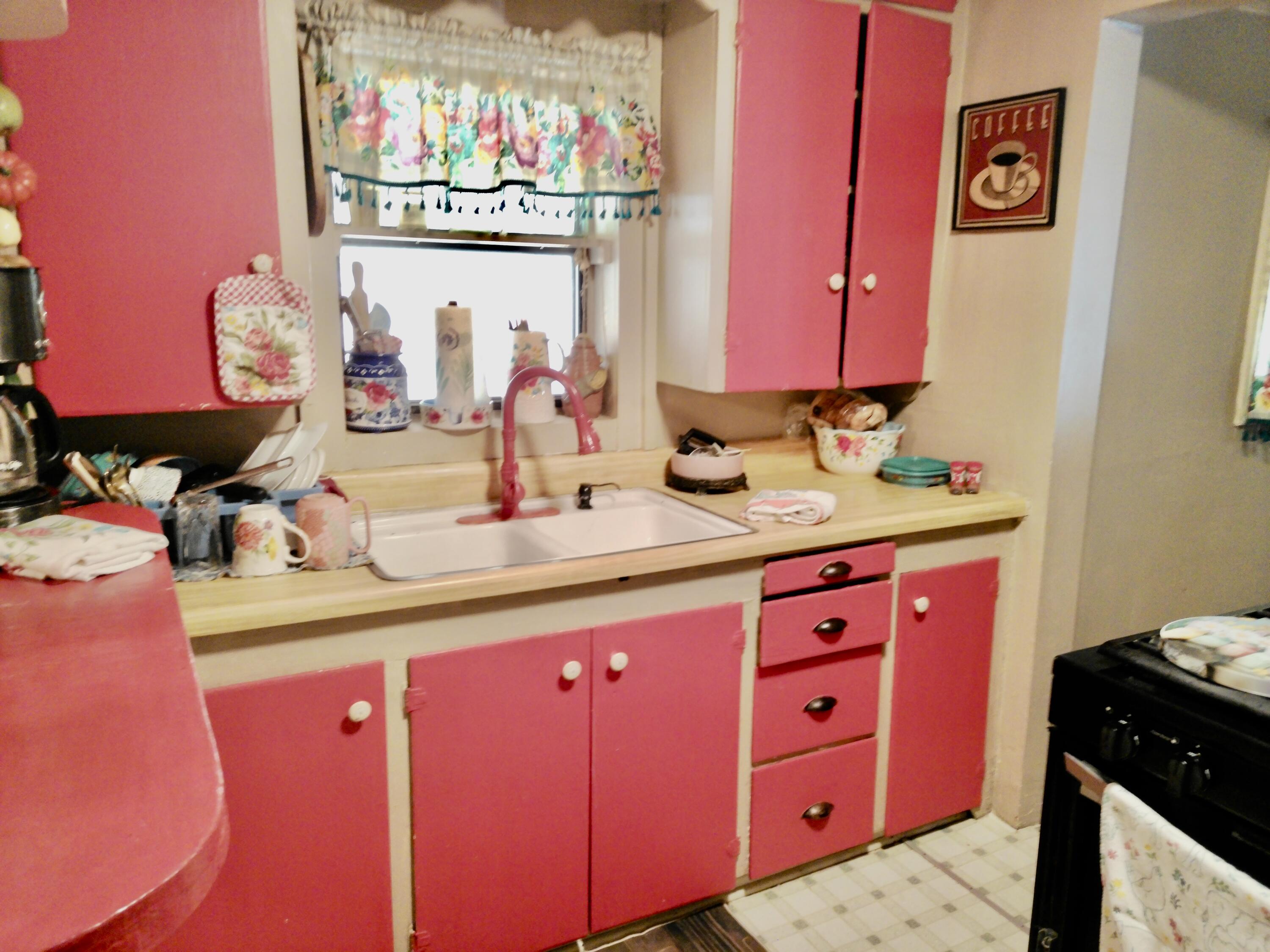 510 3rd Street Property Photo 10