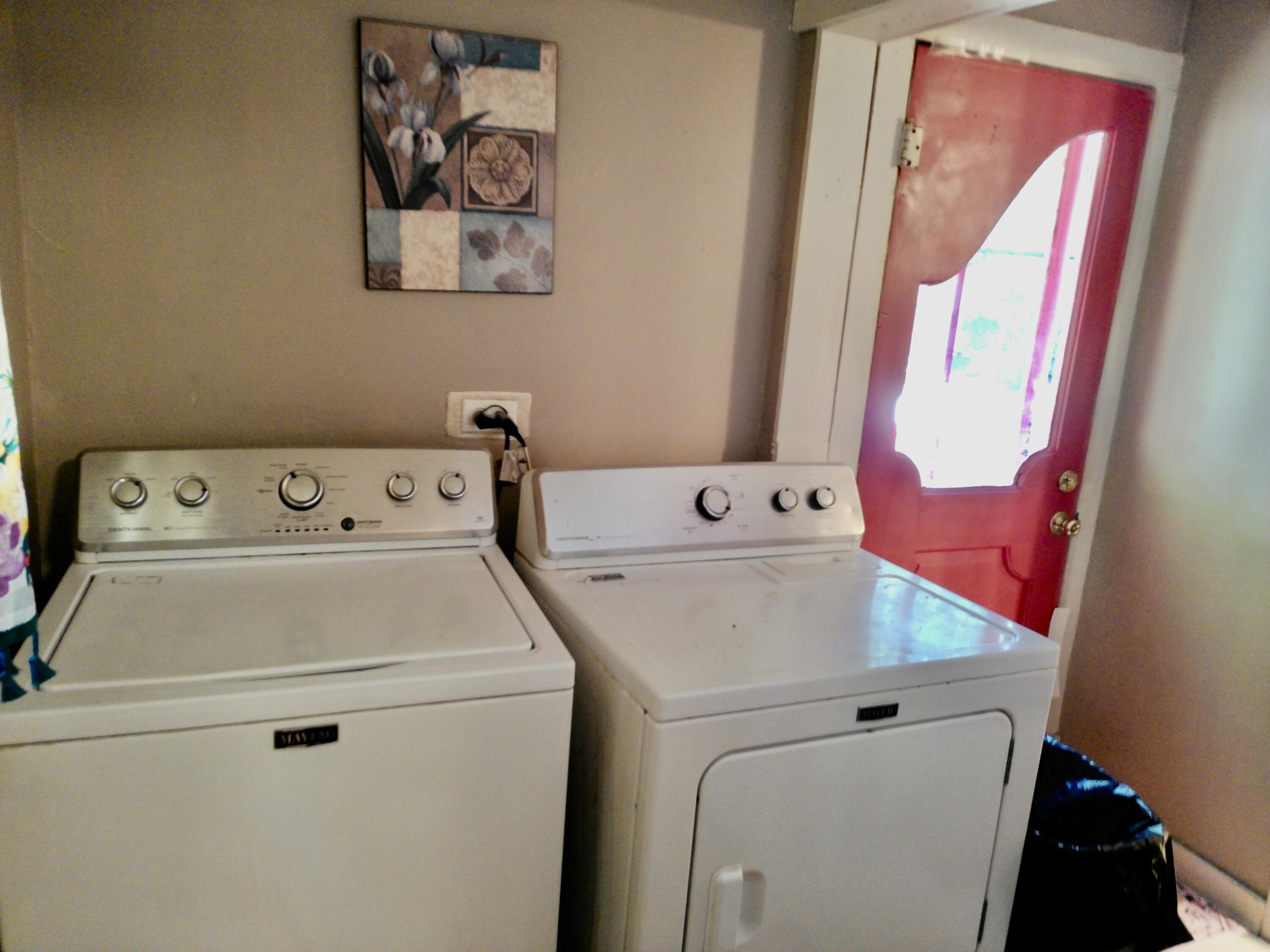 510 3rd Street Property Photo 17