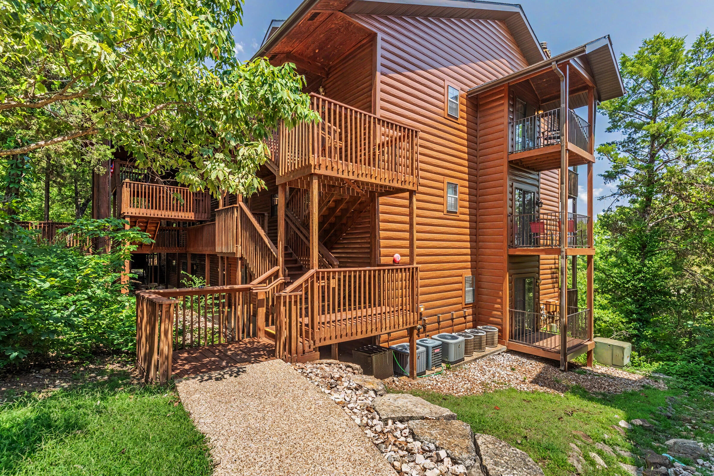120 Village Trail 12 Property Photo 49